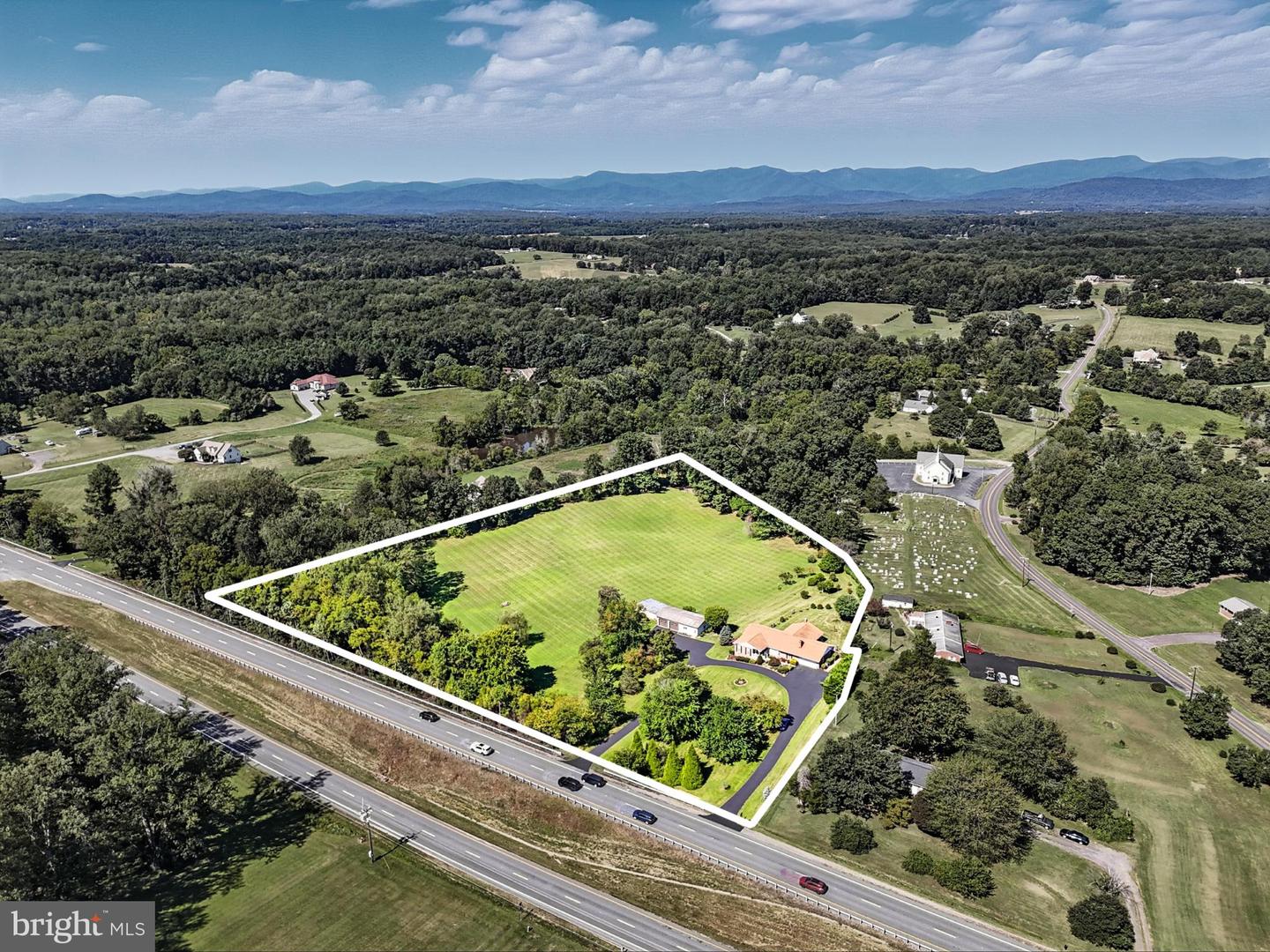 6507 JAMES MONROE HWY, CULPEPER, Virginia 22701, 3 Bedrooms Bedrooms, 10 Rooms Rooms,3 BathroomsBathrooms,Residential,For sale,6507 JAMES MONROE HWY,VACU2011476 MLS # VACU2011476