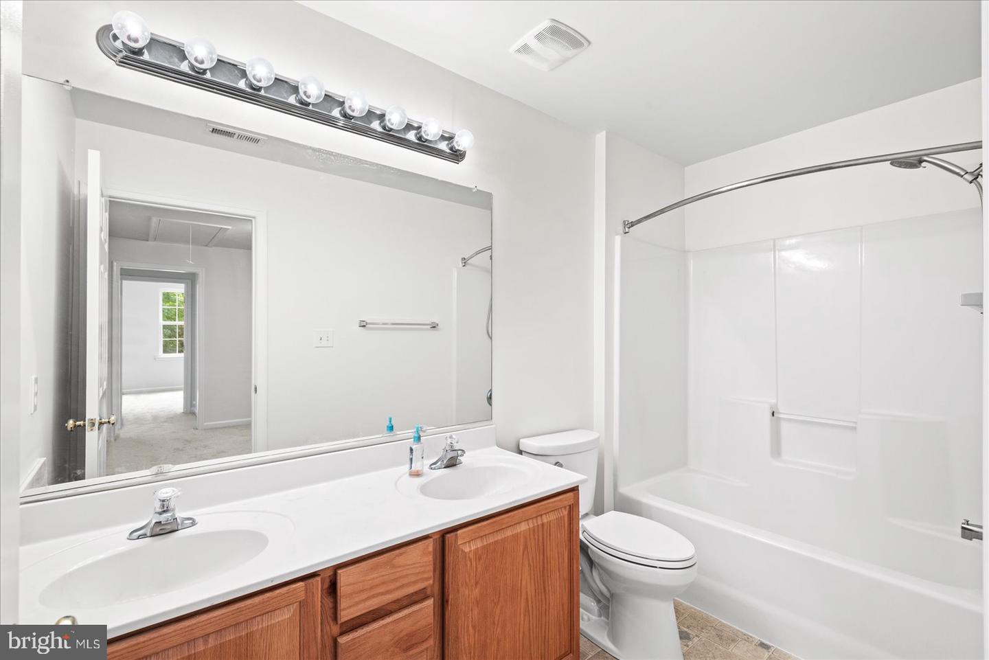 6434 SAINT PAULS RD, KING GEORGE, Virginia 22485, 4 Bedrooms Bedrooms, ,2 BathroomsBathrooms,Residential,For sale,6434 SAINT PAULS RD,VAKG2006960 MLS # VAKG2006960