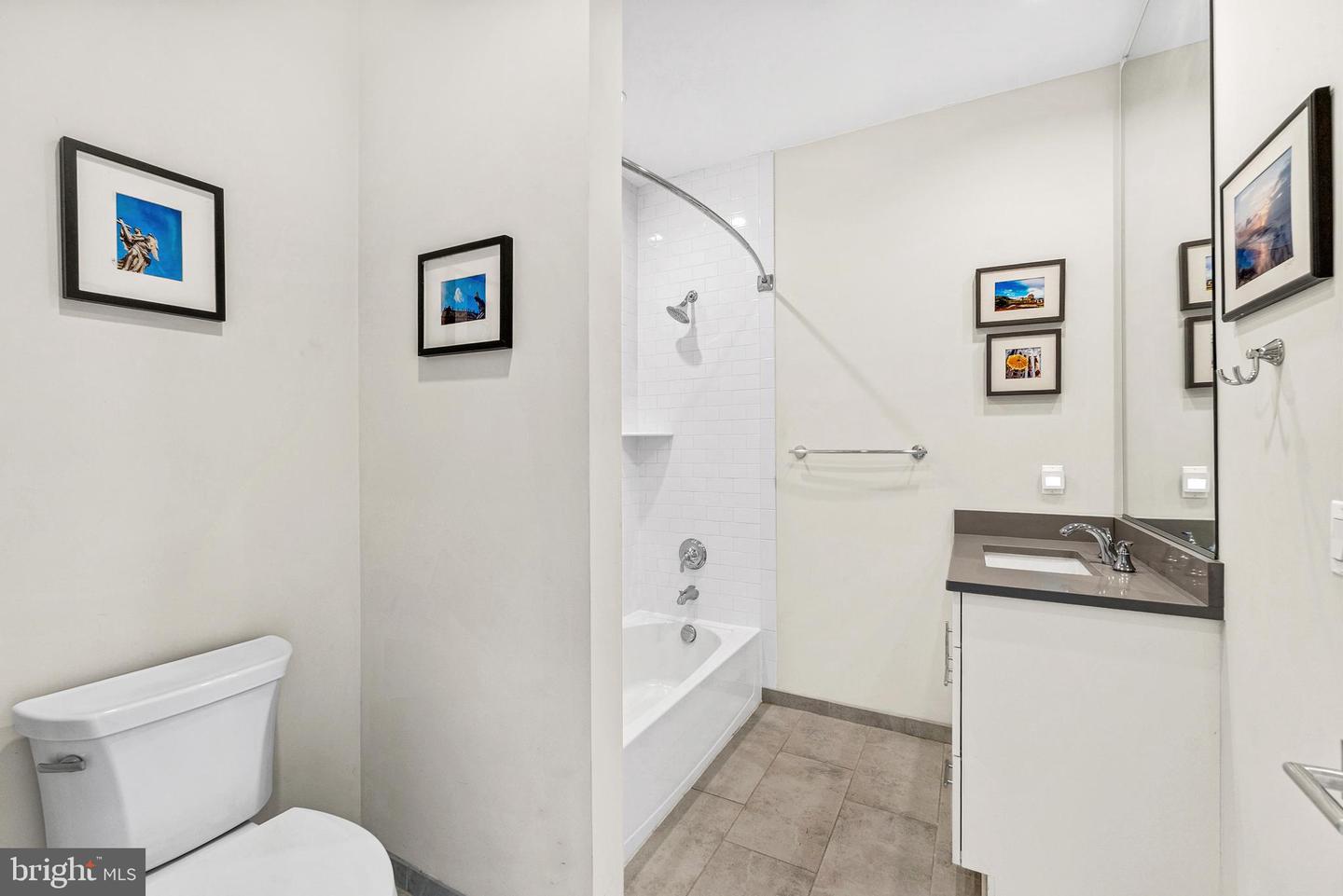 1117 E ABINGDON DR, ALEXANDRIA, Virginia 22314, 3 Bedrooms Bedrooms, ,3 BathroomsBathrooms,Residential,For sale,1117 E ABINGDON DR,VAAX2049284 MLS # VAAX2049284