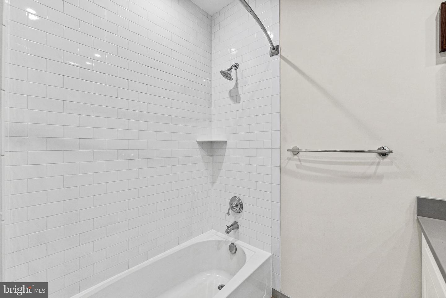 1117 E ABINGDON DR, ALEXANDRIA, Virginia 22314, 3 Bedrooms Bedrooms, ,3 BathroomsBathrooms,Residential,For sale,1117 E ABINGDON DR,VAAX2049284 MLS # VAAX2049284