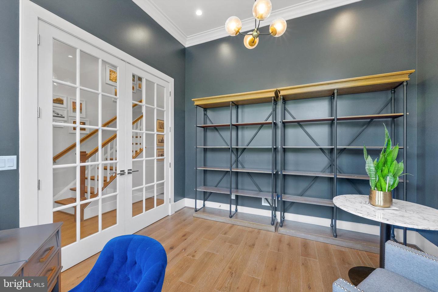 1117 E ABINGDON DR, ALEXANDRIA, Virginia 22314, 3 Bedrooms Bedrooms, ,3 BathroomsBathrooms,Residential,For sale,1117 E ABINGDON DR,VAAX2049284 MLS # VAAX2049284