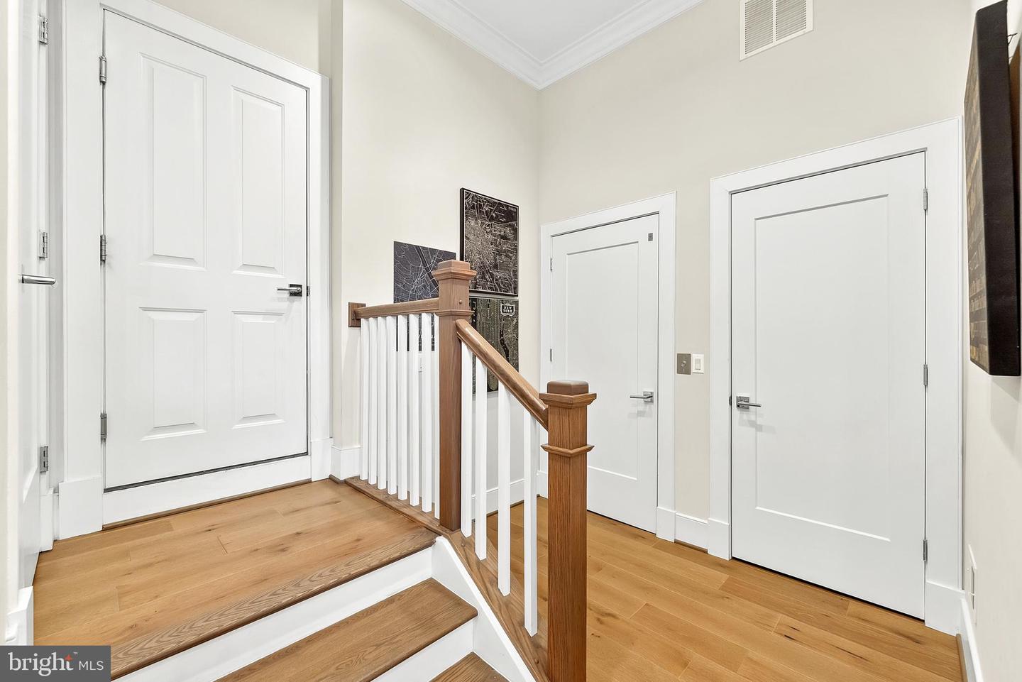 1117 E ABINGDON DR, ALEXANDRIA, Virginia 22314, 3 Bedrooms Bedrooms, ,3 BathroomsBathrooms,Residential,For sale,1117 E ABINGDON DR,VAAX2049284 MLS # VAAX2049284