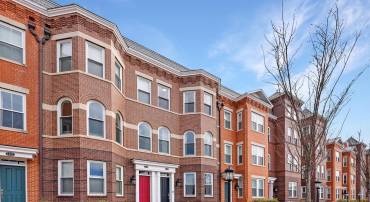 1117 E ABINGDON DR, ALEXANDRIA, Virginia 22314, 3 Bedrooms Bedrooms, ,3 BathroomsBathrooms,Residential,For sale,1117 E ABINGDON DR,VAAX2049284 MLS # VAAX2049284