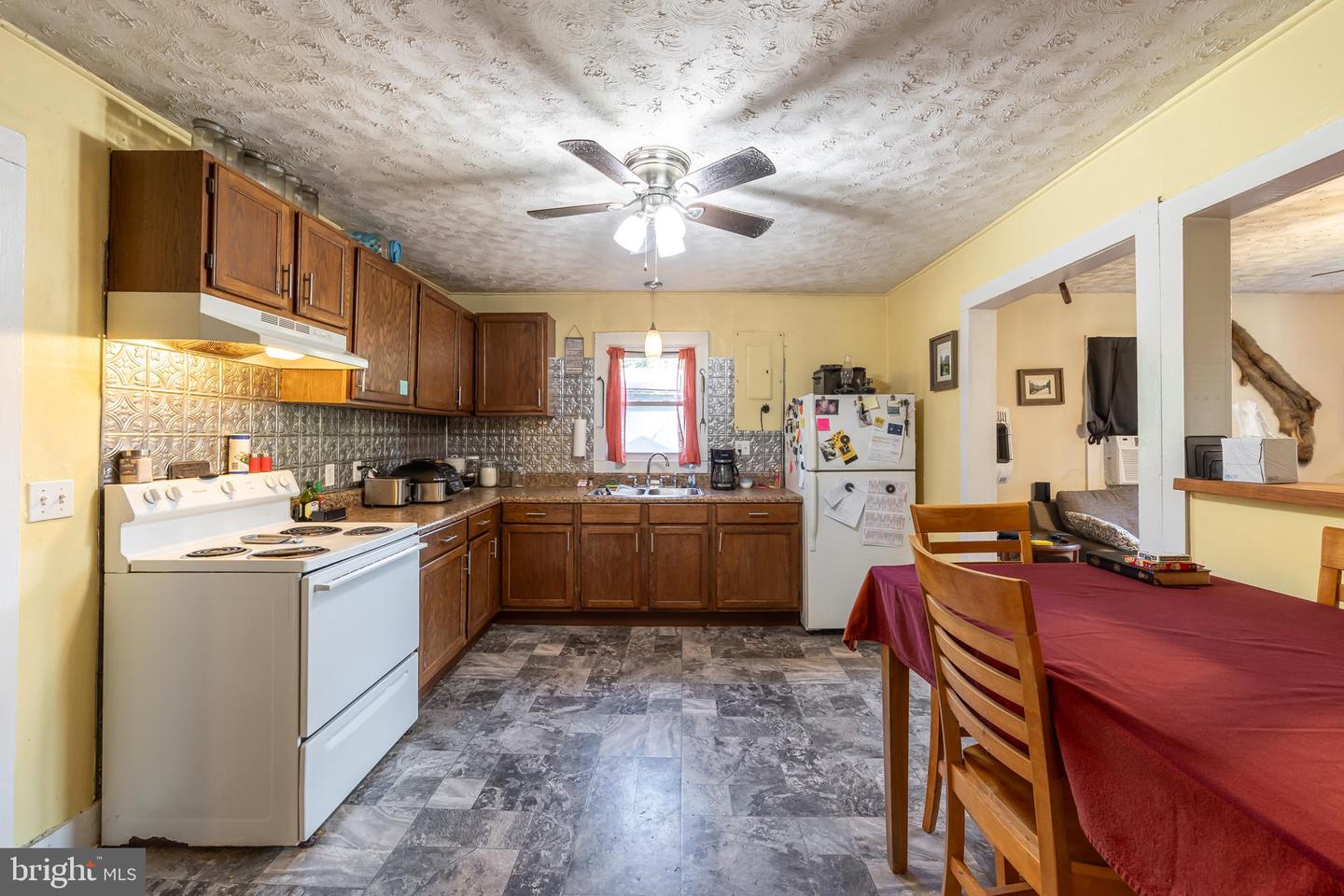 17227 OAKSHADE RD, ORANGE, Virginia 22960, 2 Bedrooms Bedrooms, ,1 BathroomBathrooms,Residential,For sale,17227 OAKSHADE RD,VAOR2010658 MLS # VAOR2010658