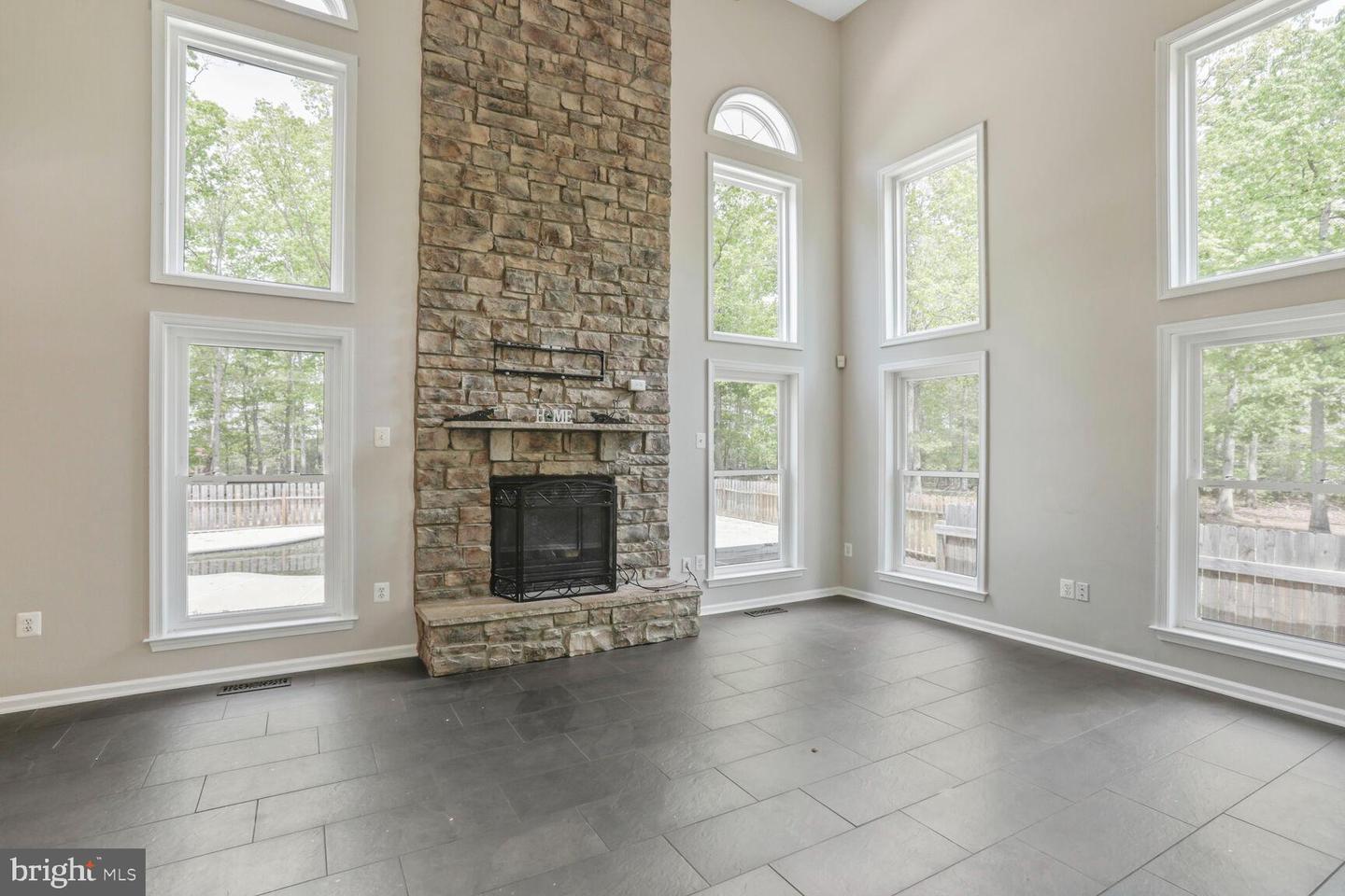1010 HOLLY CORNER RD, FREDERICKSBURG, Virginia 22406, 4 Bedrooms Bedrooms, ,3 BathroomsBathrooms,Residential,For sale,1010 HOLLY CORNER RD,VAST2037794 MLS # VAST2037794
