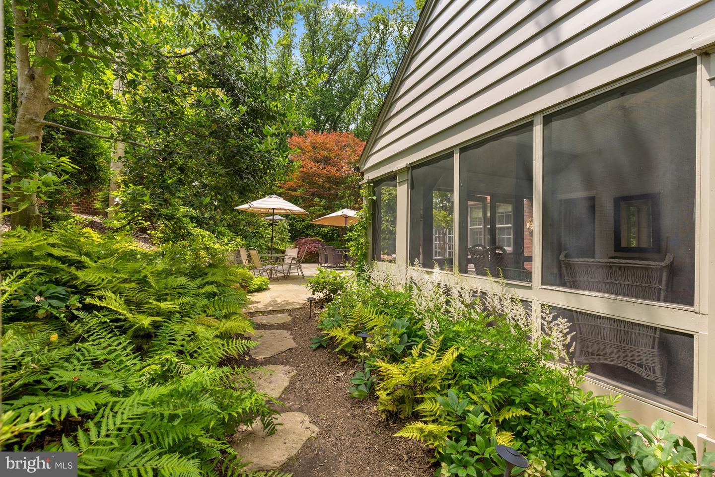5060 OVERLOOK RD NW, WASHINGTON, District Of Columbia 20016, 6 Bedrooms Bedrooms, 6 Rooms Rooms,6 BathroomsBathrooms,Residential,For sale,5060 OVERLOOK RD NW,DCDC2197820 MLS # DCDC2197820