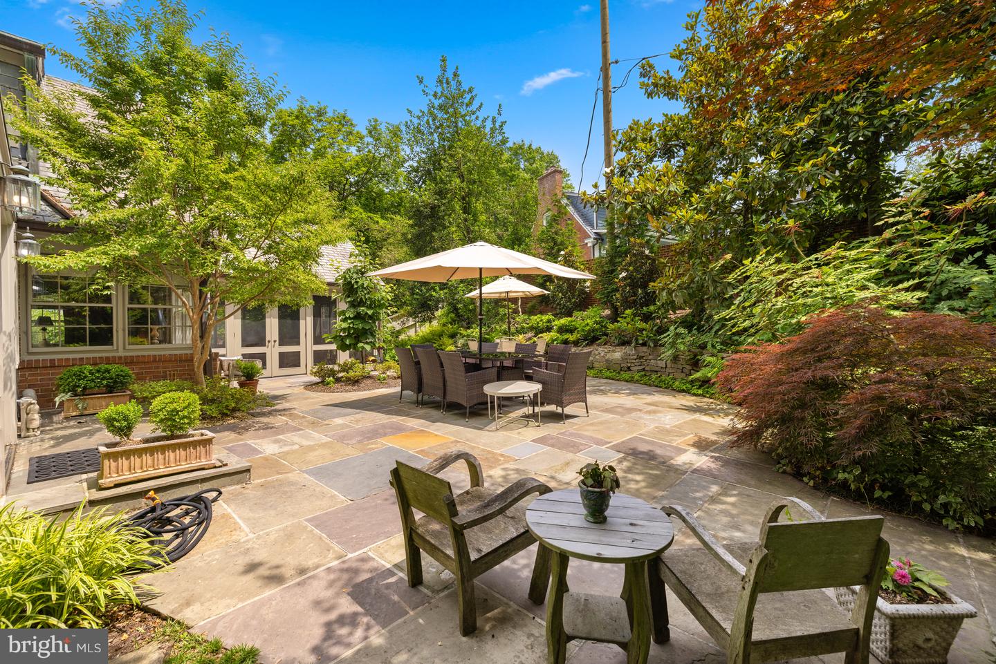 5060 OVERLOOK RD NW, WASHINGTON, District Of Columbia 20016, 6 Bedrooms Bedrooms, 6 Rooms Rooms,6 BathroomsBathrooms,Residential,For sale,5060 OVERLOOK RD NW,DCDC2197820 MLS # DCDC2197820