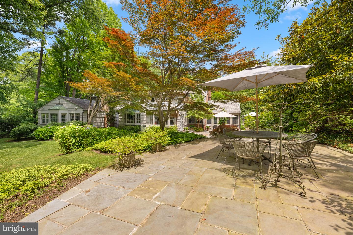 5060 OVERLOOK RD NW, WASHINGTON, District Of Columbia 20016, 6 Bedrooms Bedrooms, 6 Rooms Rooms,6 BathroomsBathrooms,Residential,For sale,5060 OVERLOOK RD NW,DCDC2197820 MLS # DCDC2197820