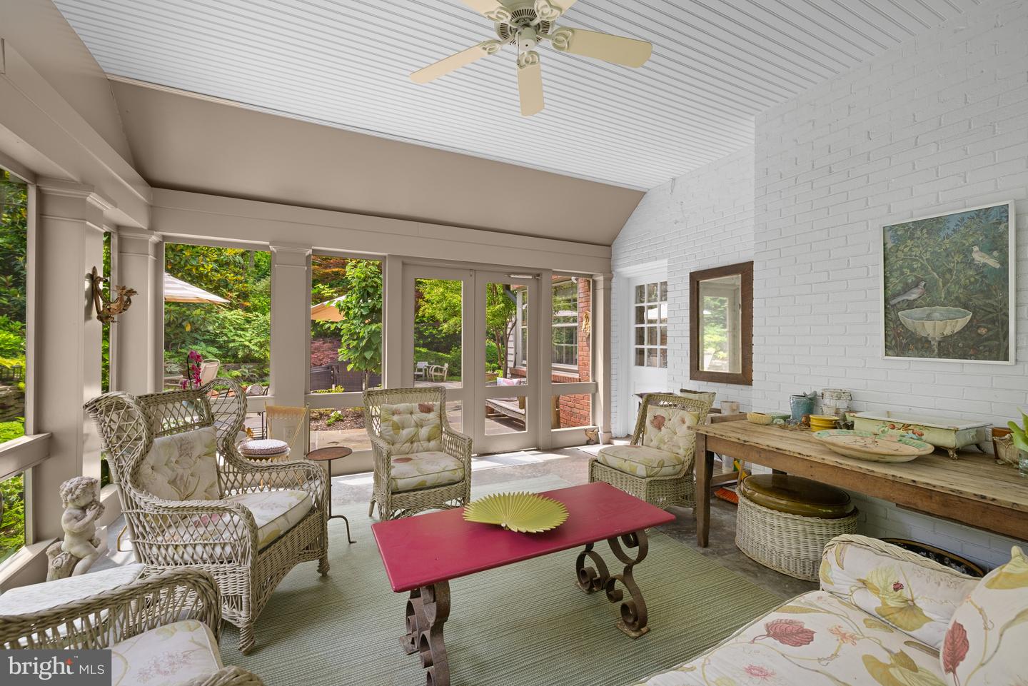5060 OVERLOOK RD NW, WASHINGTON, District Of Columbia 20016, 6 Bedrooms Bedrooms, 6 Rooms Rooms,6 BathroomsBathrooms,Residential,For sale,5060 OVERLOOK RD NW,DCDC2197820 MLS # DCDC2197820