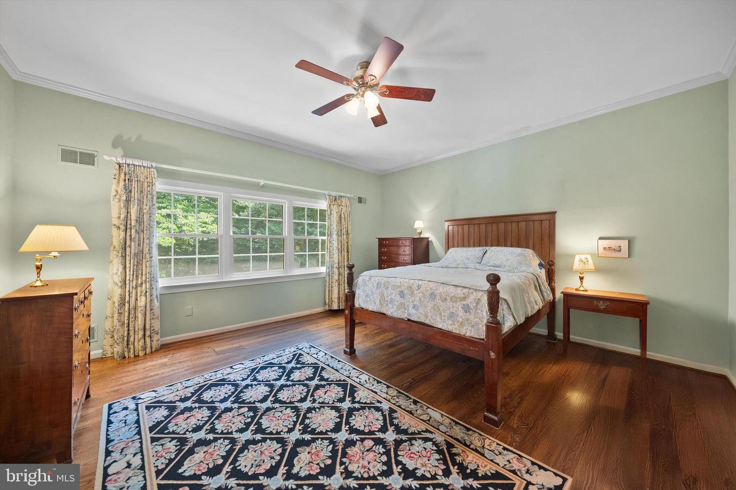 7707 CROSSOVER DR, MCLEAN, Virginia 22102, 5 Bedrooms Bedrooms, ,3 BathroomsBathrooms,Residential,For sale,7707 CROSSOVER DR,VAFX2237870 MLS # VAFX2237870