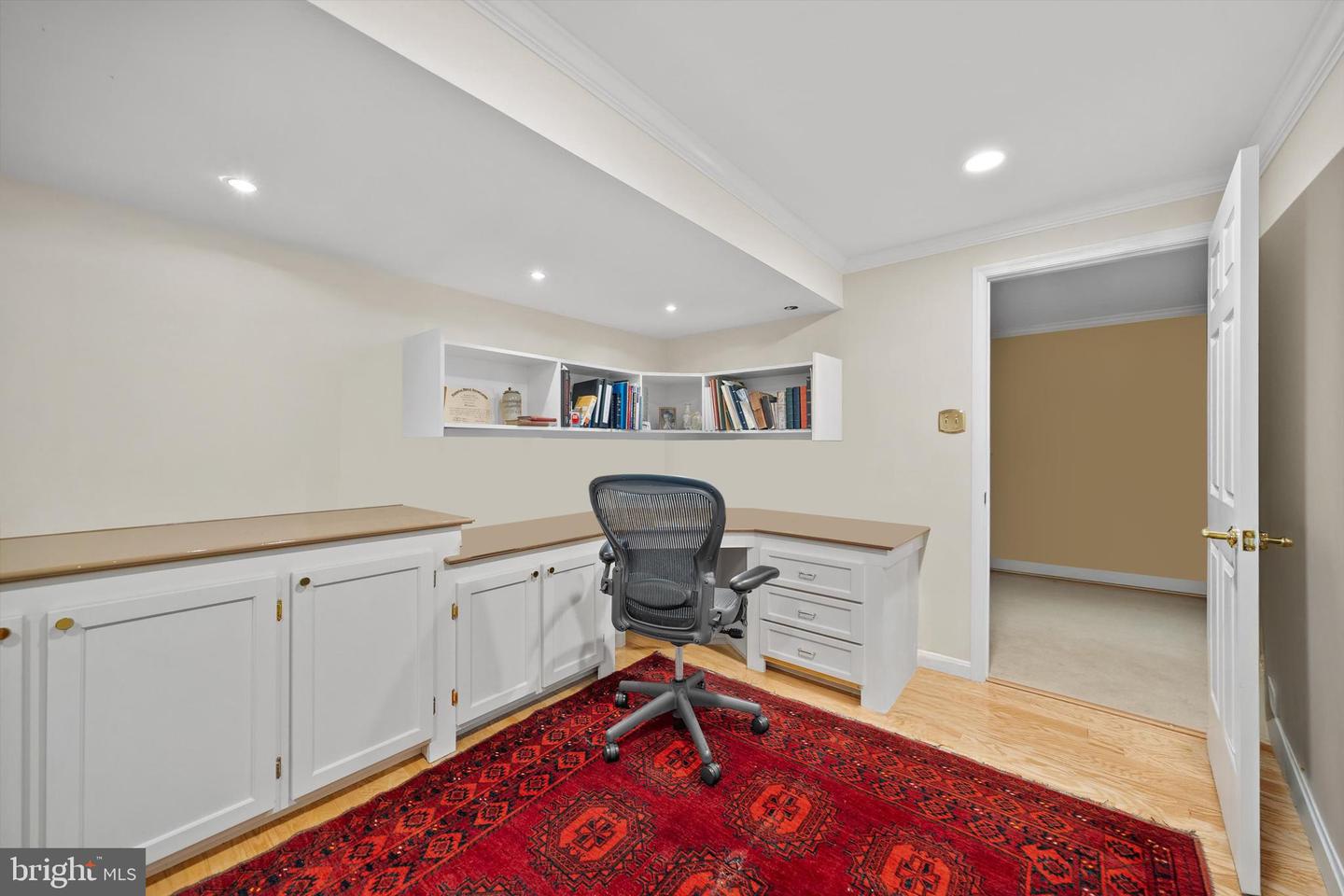 7707 CROSSOVER DR, MCLEAN, Virginia 22102, 5 Bedrooms Bedrooms, ,3 BathroomsBathrooms,Residential,For sale,7707 CROSSOVER DR,VAFX2237870 MLS # VAFX2237870