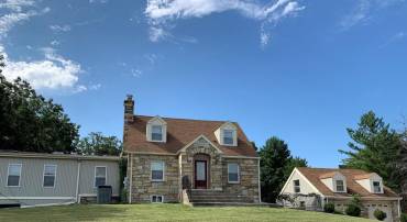 3424 JERMANTOWN RD, FAIRFAX, Virginia 22030, 4 Bedrooms Bedrooms, ,4 BathroomsBathrooms,Residential,For sale,3424 JERMANTOWN RD,VAFX2252760 MLS # VAFX2252760