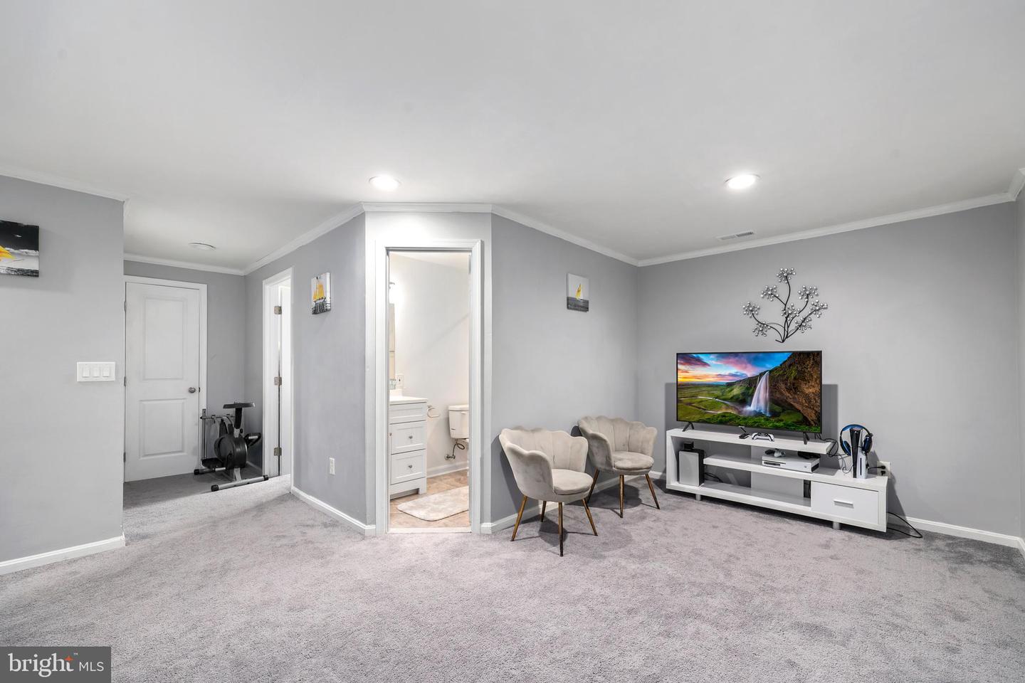 12170 SPRINGWOODS DR, WOODBRIDGE, Virginia 22192, 3 Bedrooms Bedrooms, ,2 BathroomsBathrooms,Residential,For sale,12170 SPRINGWOODS DR,VAPW2098470 MLS # VAPW2098470
