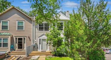 12170 SPRINGWOODS DR, WOODBRIDGE, Virginia 22192, 3 Bedrooms Bedrooms, ,2 BathroomsBathrooms,Residential,For sale,12170 SPRINGWOODS DR,VAPW2098470 MLS # VAPW2098470