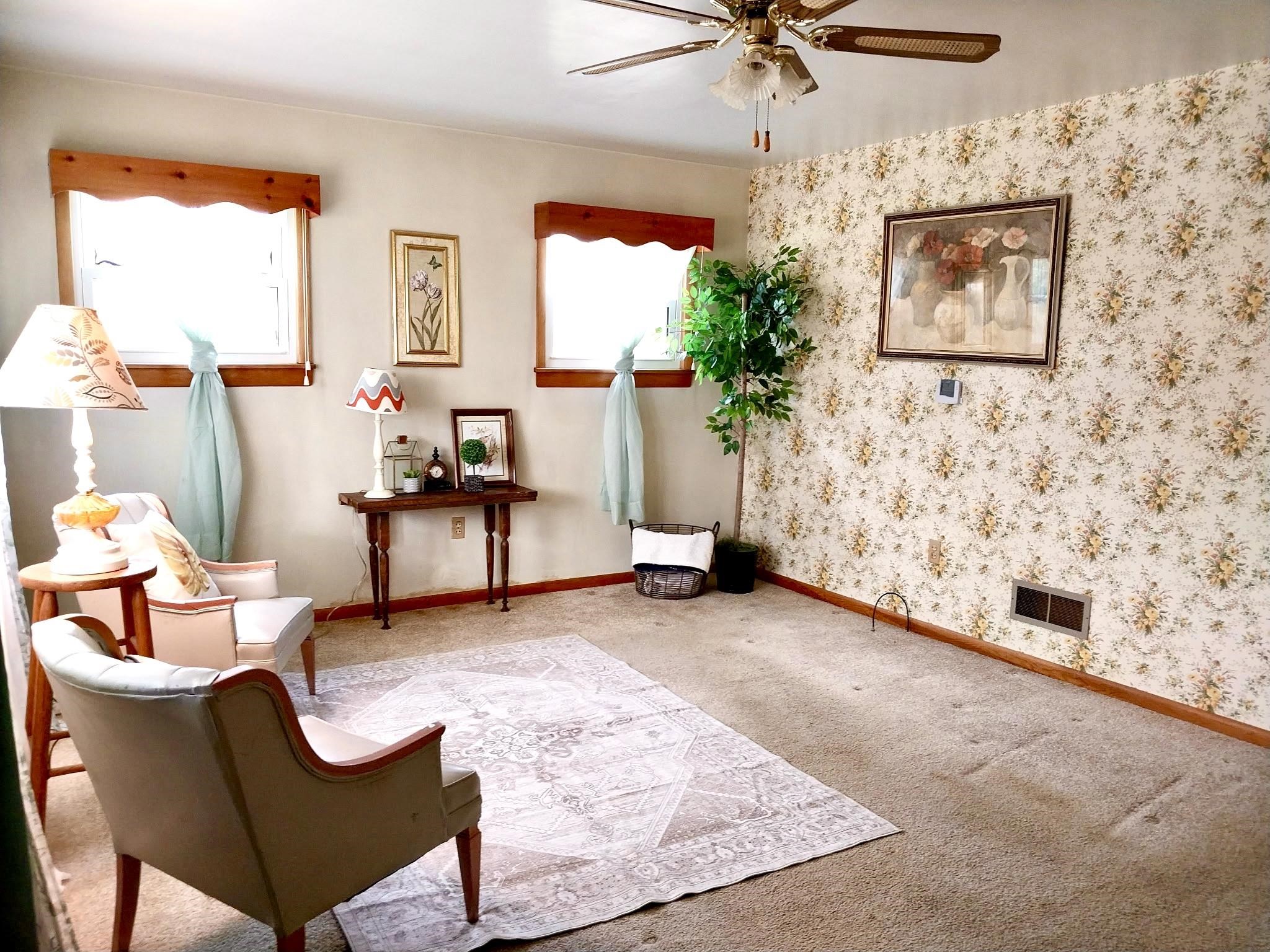 624 S MAGNOLIA DR, WAYNESBORO, Virginia 22980, 3 Bedrooms Bedrooms, ,1 BathroomBathrooms,Residential,624 S MAGNOLIA DR,668557 MLS # 668557