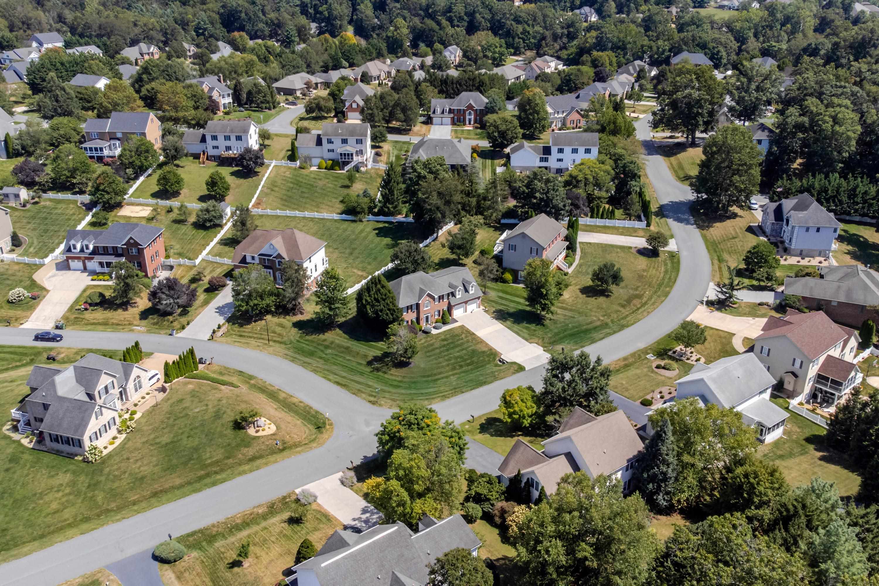 2950 BROOKSHIRE DR, ROCKINGHAM, Virginia 22801, 4 Bedrooms Bedrooms, ,2 BathroomsBathrooms,Residential,2950 BROOKSHIRE DR,668558 MLS # 668558