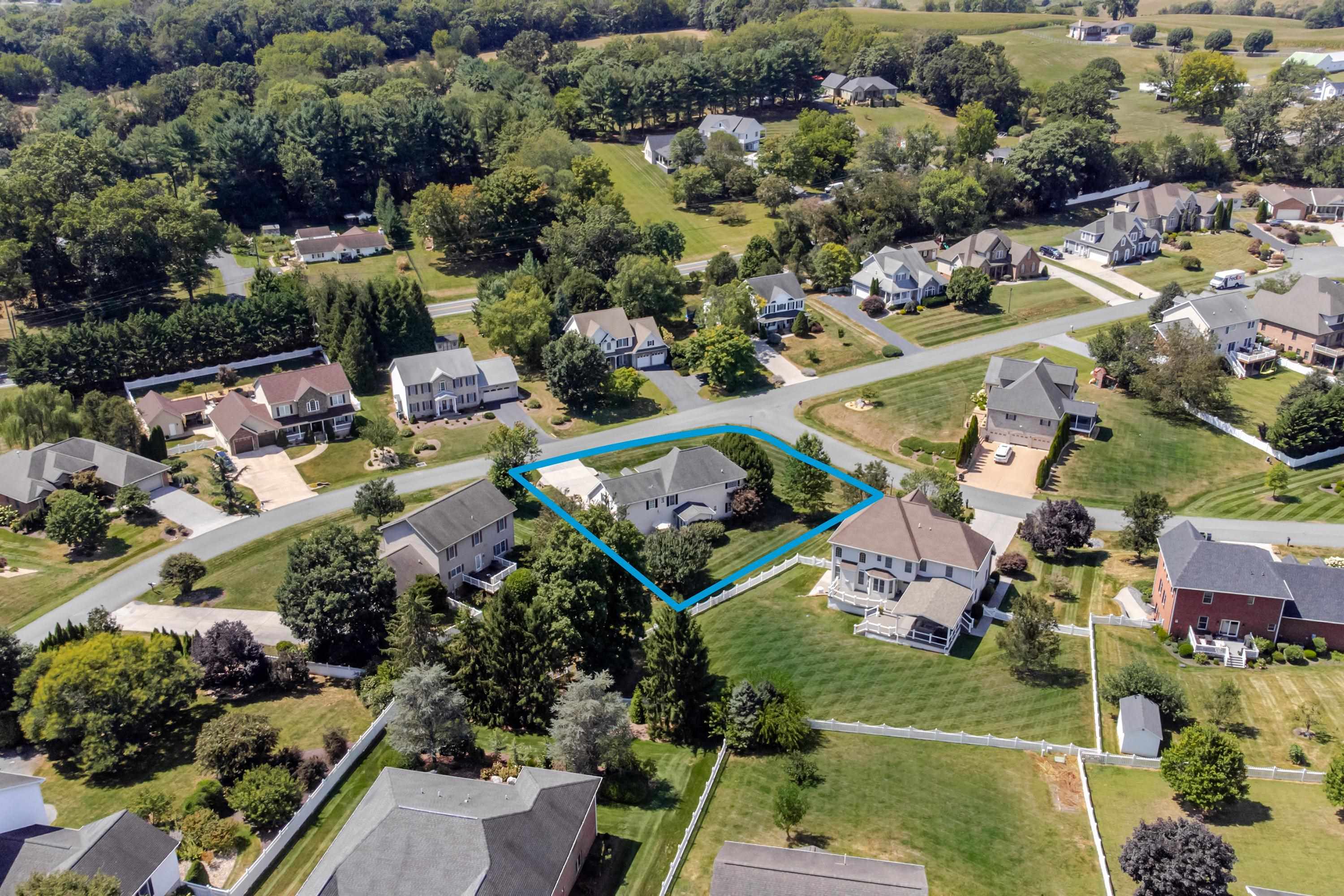 2950 BROOKSHIRE DR, ROCKINGHAM, Virginia 22801, 4 Bedrooms Bedrooms, ,2 BathroomsBathrooms,Residential,2950 BROOKSHIRE DR,668558 MLS # 668558
