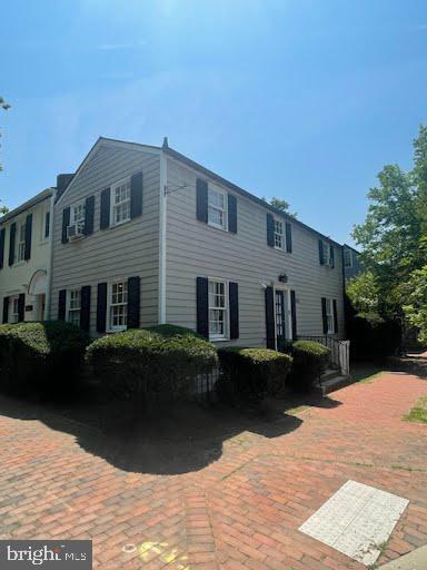 1431 36TH ST NW, WASHINGTON, District Of Columbia 20007, 3 Bedrooms Bedrooms, ,2 BathroomsBathrooms,Residential,For sale,1431 36TH ST NW,DCDC2209374 MLS # DCDC2209374