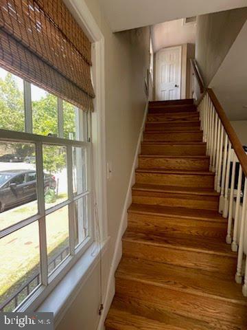 1431 36TH ST NW, WASHINGTON, District Of Columbia 20007, 3 Bedrooms Bedrooms, ,2 BathroomsBathrooms,Residential,For sale,1431 36TH ST NW,DCDC2209374 MLS # DCDC2209374