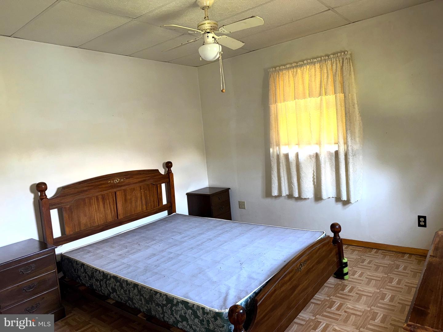 457 TEA BERRY RD, MAURERTOWN, Virginia 22644, 3 Bedrooms Bedrooms, ,1 BathroomBathrooms,Residential,For sale,457 TEA BERRY RD,VASH2011968 MLS # VASH2011968