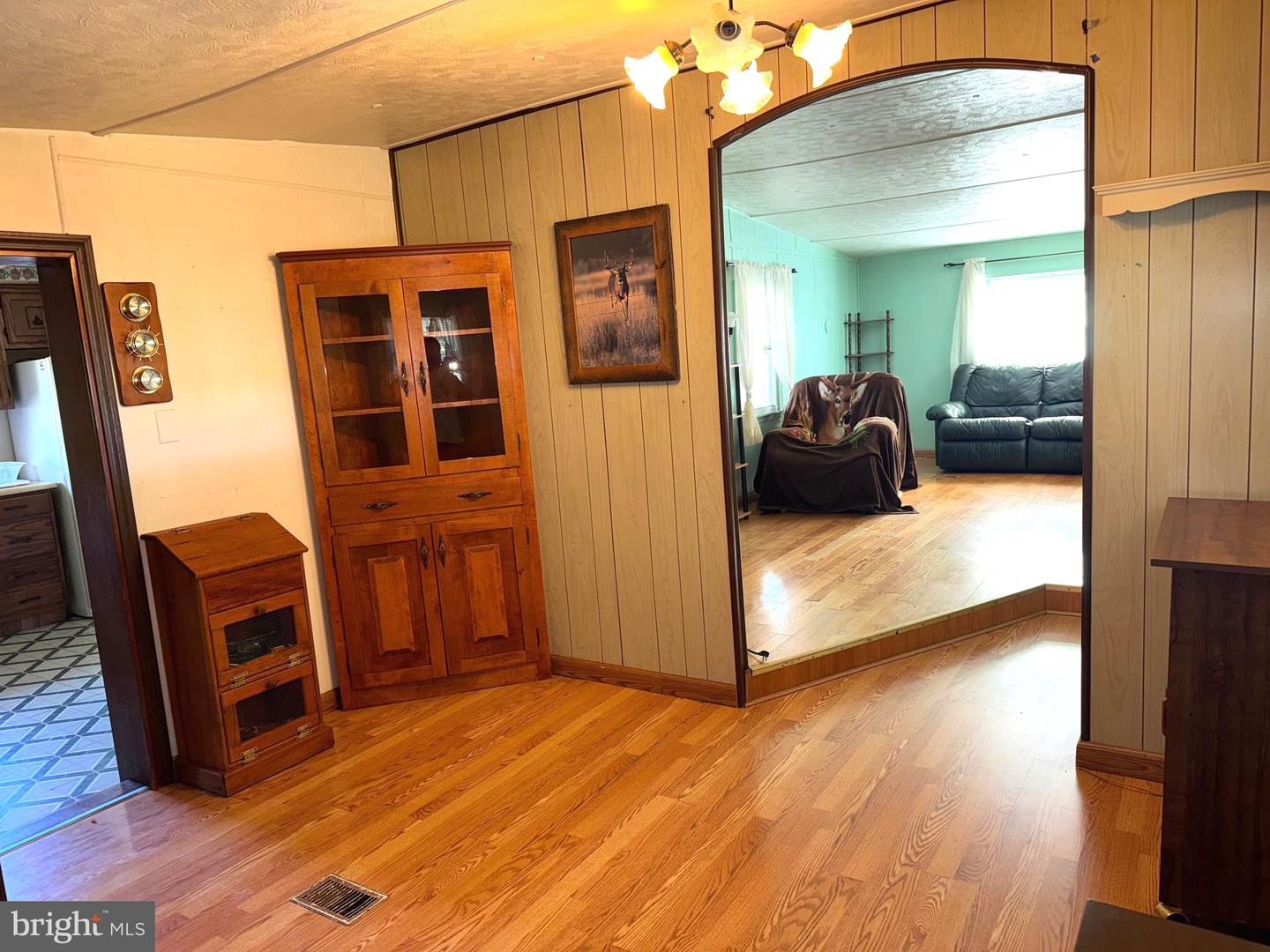 457 TEA BERRY RD, MAURERTOWN, Virginia 22644, 3 Bedrooms Bedrooms, ,1 BathroomBathrooms,Residential,For sale,457 TEA BERRY RD,VASH2011968 MLS # VASH2011968