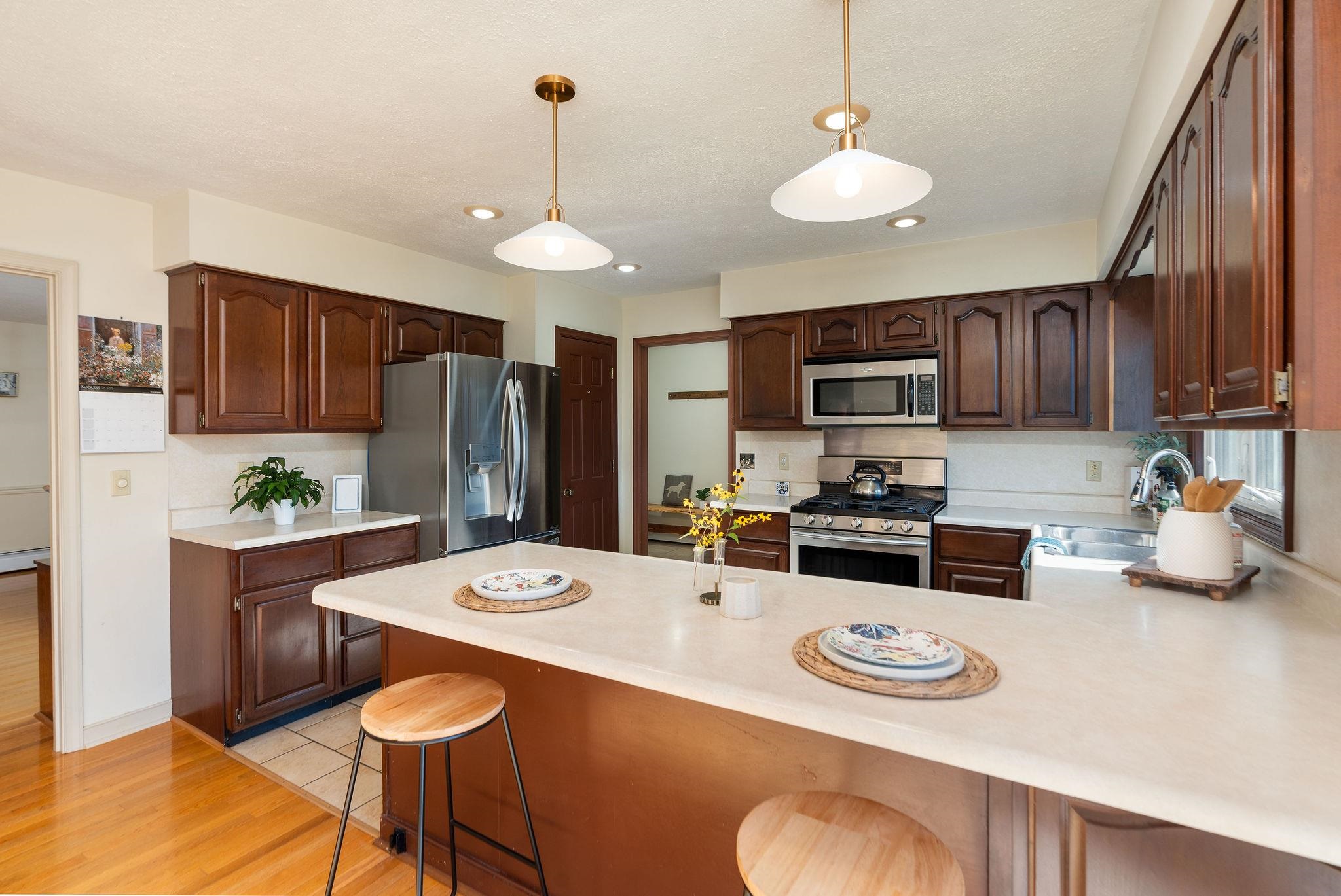 814 LAMMERMOOR DR, STAUNTON, Virginia 24401, 5 Bedrooms Bedrooms, ,3 BathroomsBathrooms,Residential,814 LAMMERMOOR DR,668566 MLS # 668566