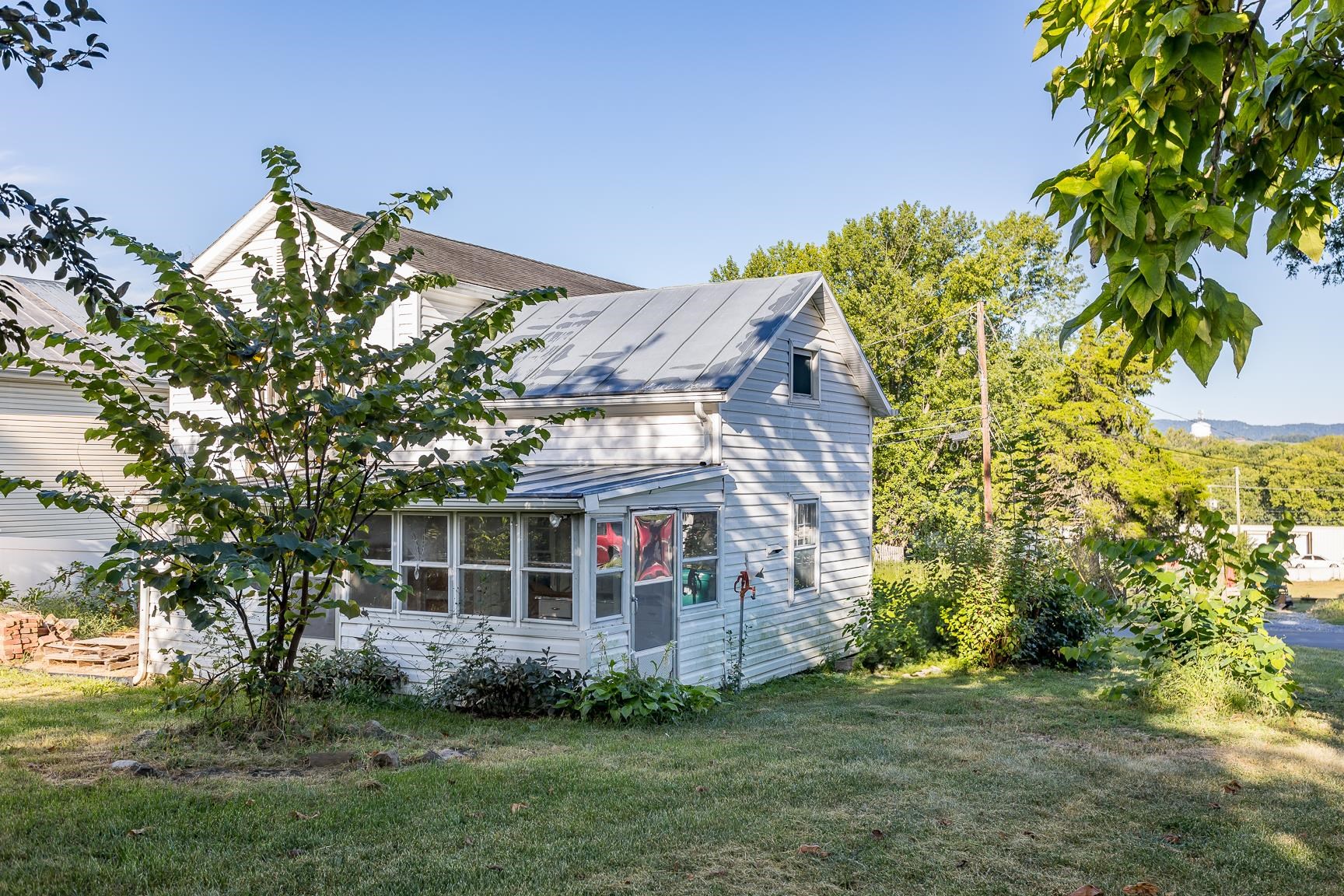 177 CHURCH ST, BROADWAY, Virginia 22815, 2 Bedrooms Bedrooms, ,2 BathroomsBathrooms,Residential,177 CHURCH ST,668577 MLS # 668577