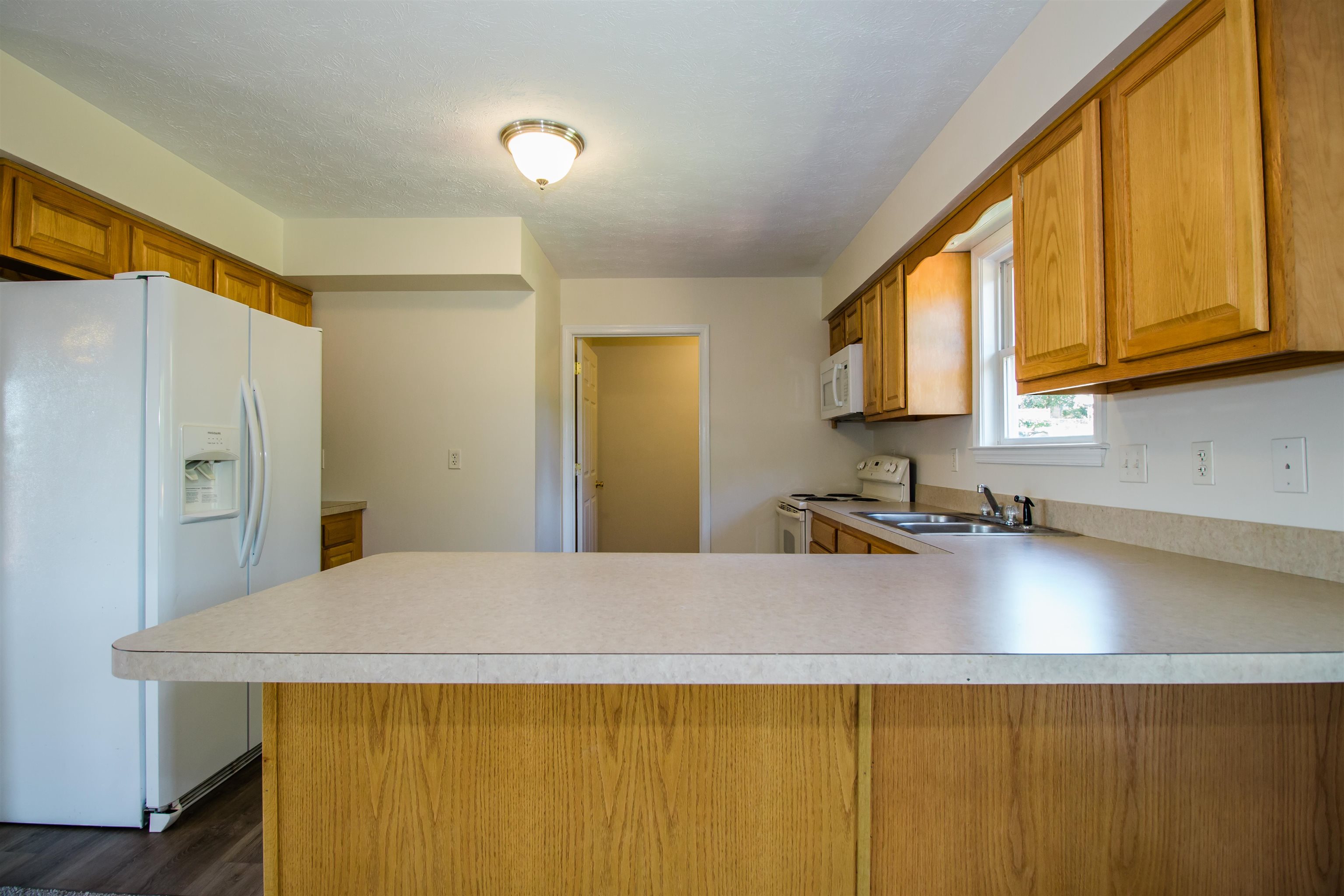 439 N SUMMIT AVE, WOODSTOCK, Virginia 22664, 3 Bedrooms Bedrooms, ,2 BathroomsBathrooms,Residential,439 N SUMMIT AVE,668579 MLS # 668579