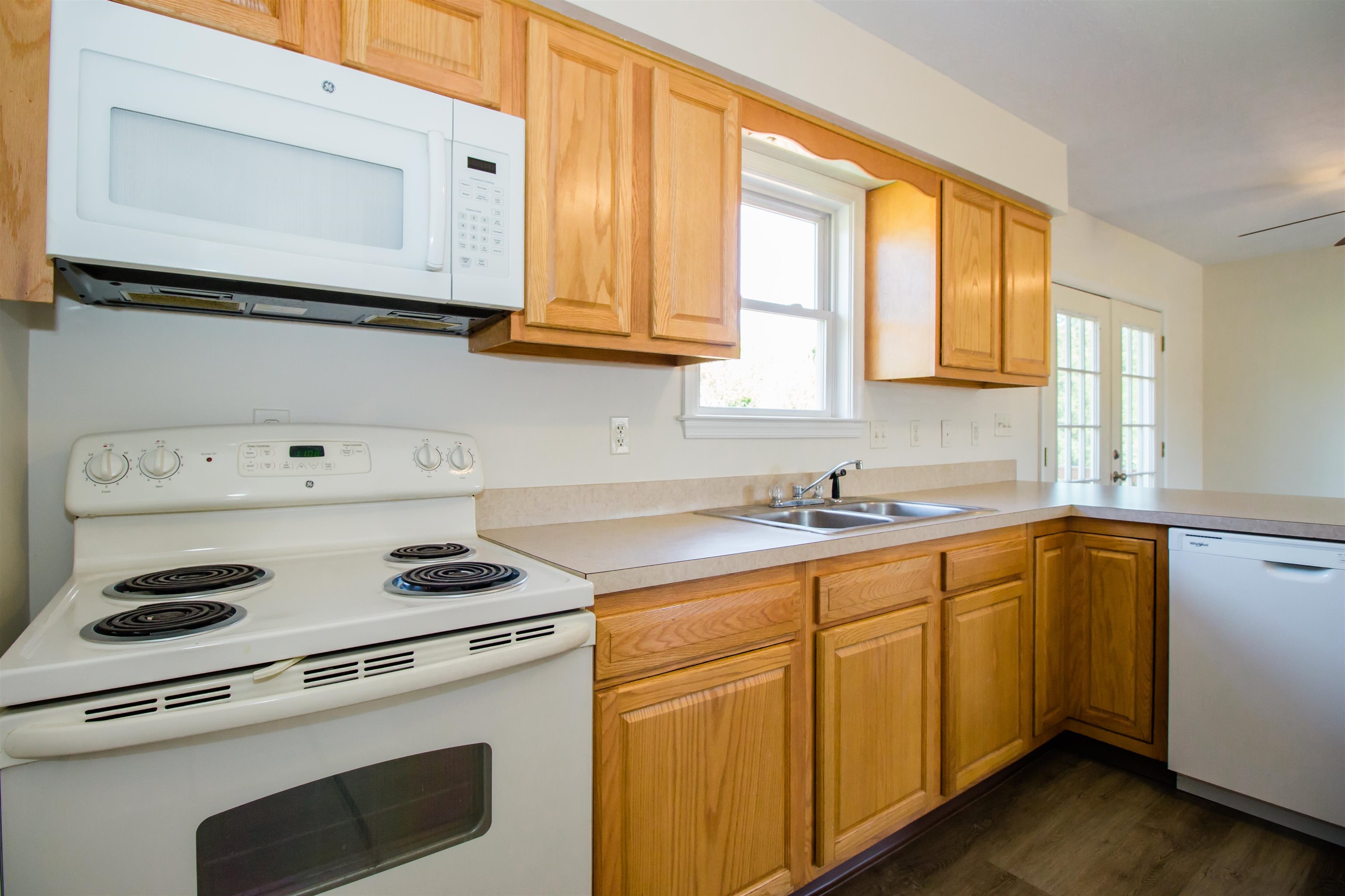 439 N SUMMIT AVE, WOODSTOCK, Virginia 22664, 3 Bedrooms Bedrooms, ,2 BathroomsBathrooms,Residential,439 N SUMMIT AVE,668579 MLS # 668579