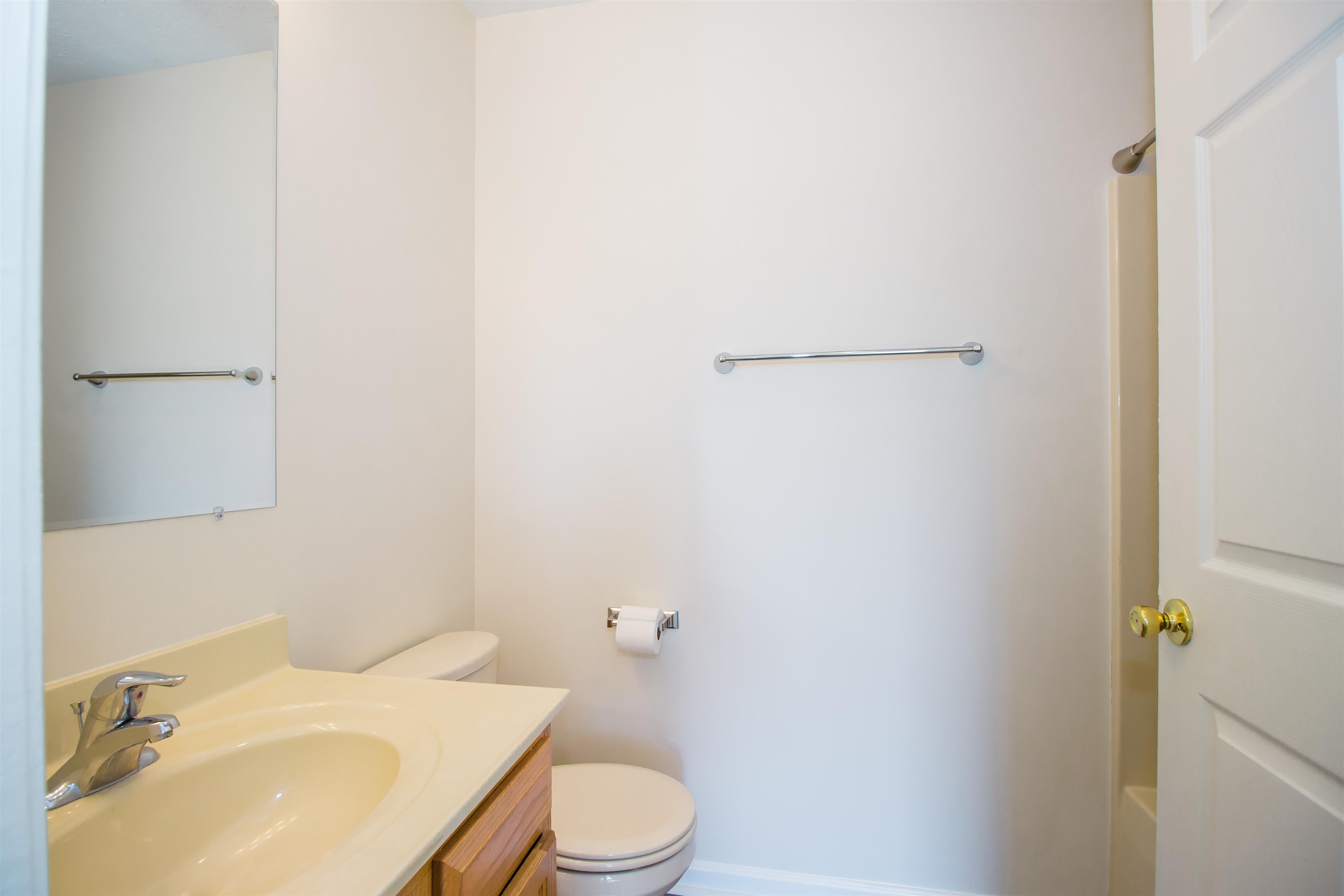 439 N SUMMIT AVE, WOODSTOCK, Virginia 22664, 3 Bedrooms Bedrooms, ,2 BathroomsBathrooms,Residential,439 N SUMMIT AVE,668579 MLS # 668579