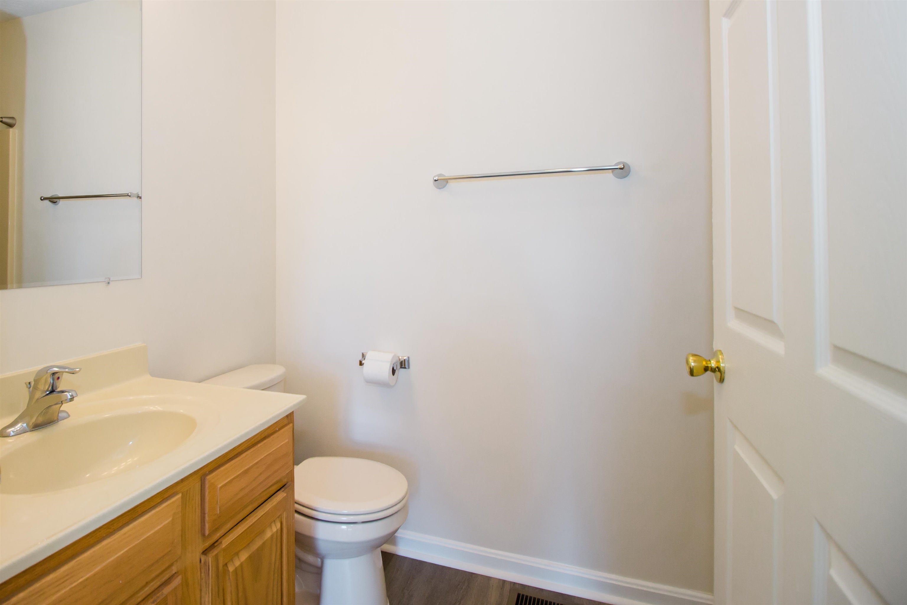 439 N SUMMIT AVE, WOODSTOCK, Virginia 22664, 3 Bedrooms Bedrooms, ,2 BathroomsBathrooms,Residential,439 N SUMMIT AVE,668579 MLS # 668579