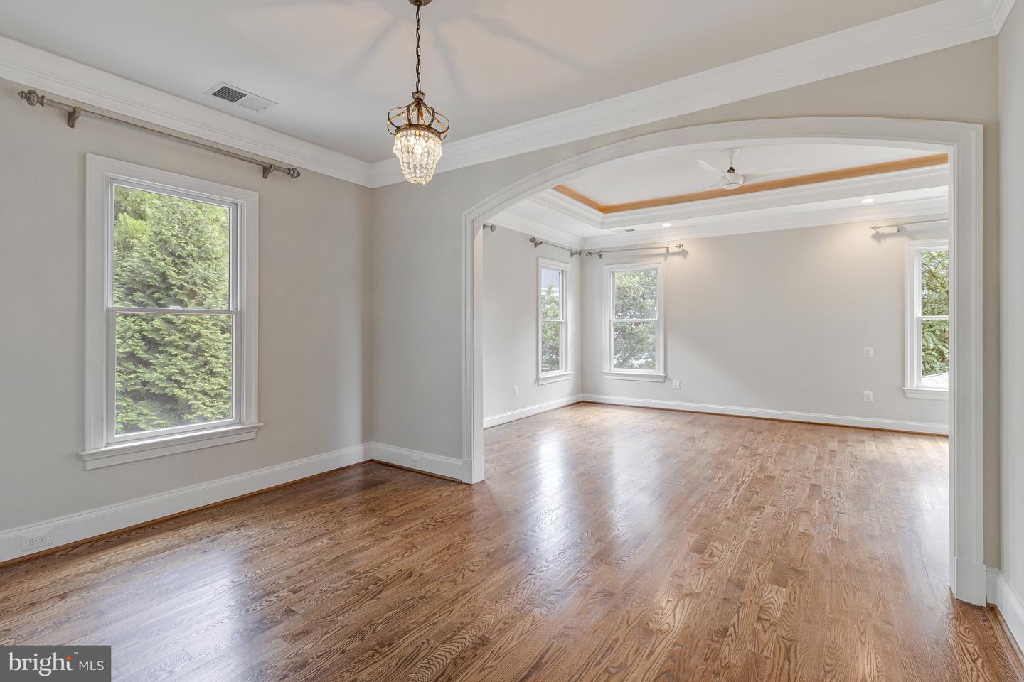 6031 CORLAND CT, MCLEAN, Virginia 22101, 5 Bedrooms Bedrooms, 11 Rooms Rooms,5 BathroomsBathrooms,Residential,For sale,6031 CORLAND CT,VAFX2258604 MLS # VAFX2258604