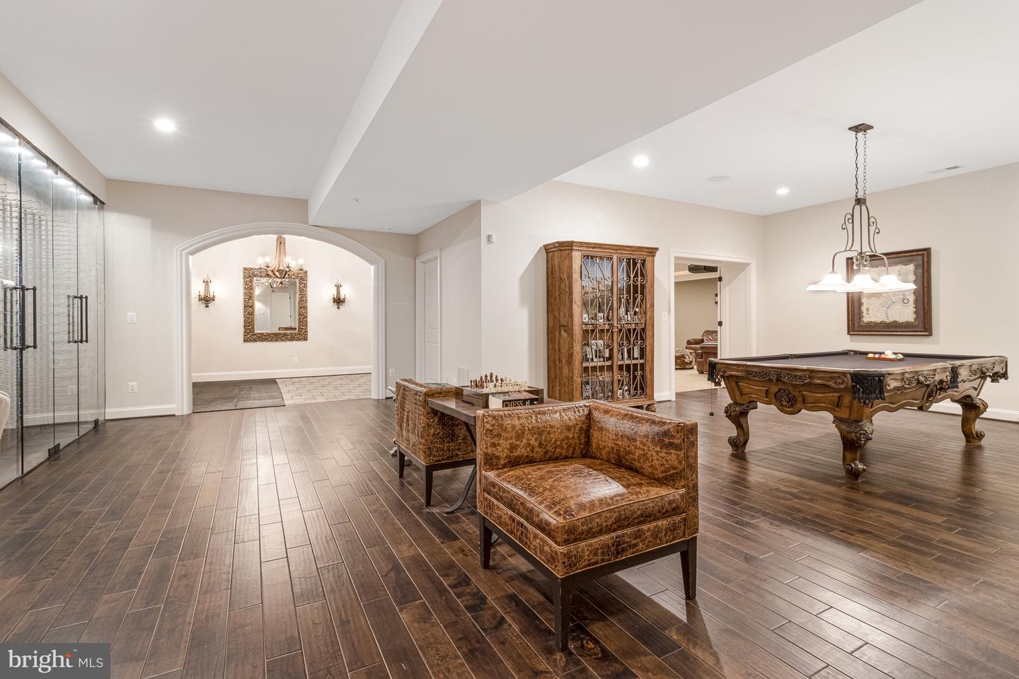 6031 CORLAND CT, MCLEAN, Virginia 22101, 5 Bedrooms Bedrooms, 11 Rooms Rooms,5 BathroomsBathrooms,Residential,For sale,6031 CORLAND CT,VAFX2258604 MLS # VAFX2258604
