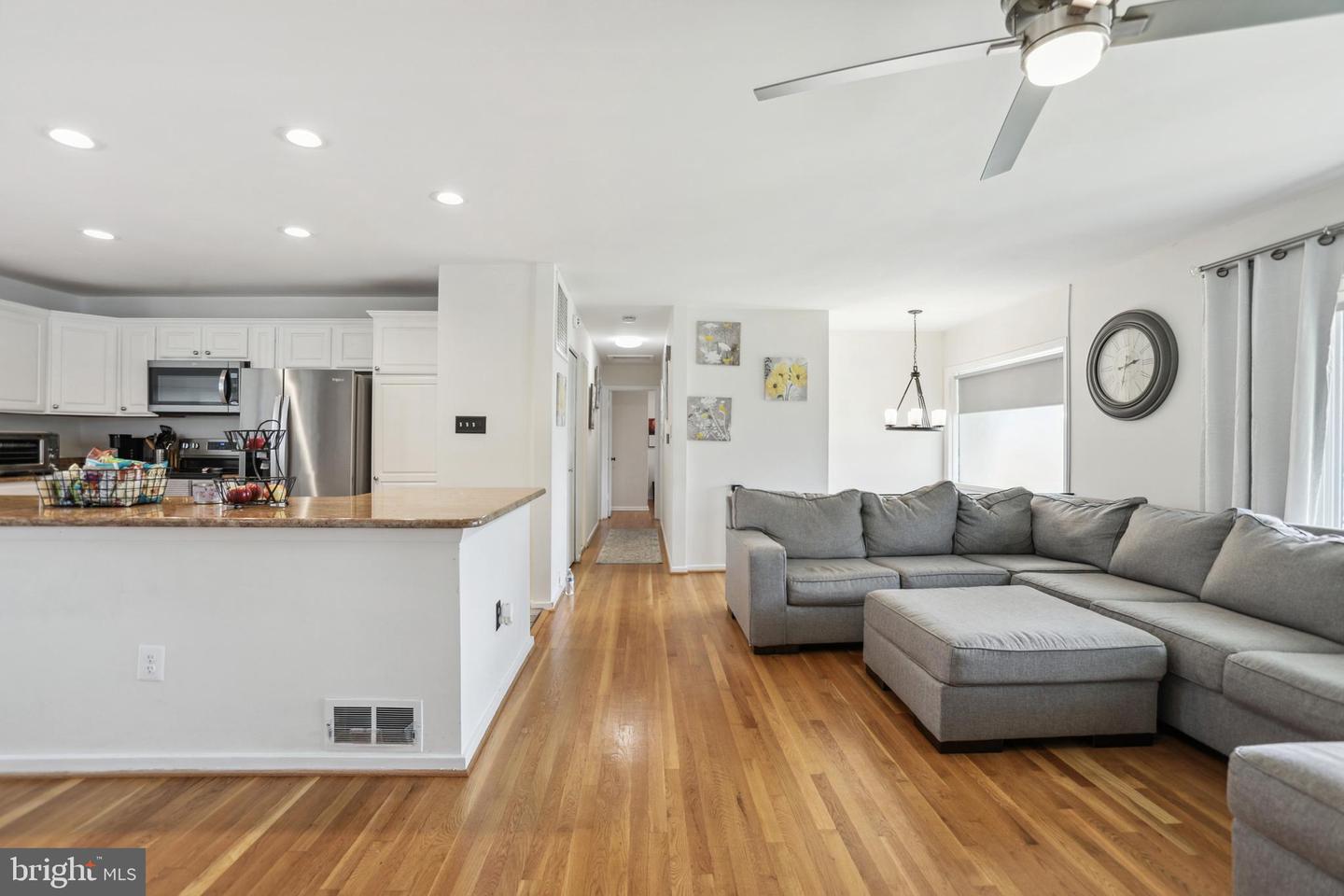 8305 FORT HUNT RD, ALEXANDRIA, Virginia 22308, 4 Bedrooms Bedrooms, ,3 BathroomsBathrooms,Residential,For sale,8305 FORT HUNT RD,VAFX2258700 MLS # VAFX2258700