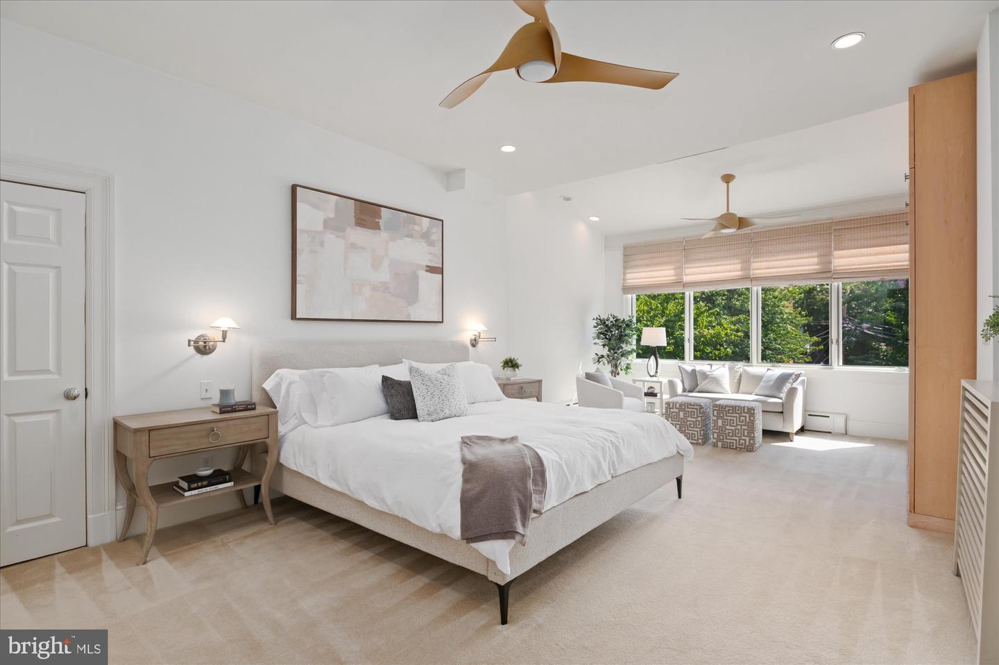 1617 35TH ST NW, WASHINGTON, District Of Columbia 20007, 5 Bedrooms Bedrooms, ,3 BathroomsBathrooms,Residential,For sale,1617 35TH ST NW,DCDC2213166 MLS # DCDC2213166