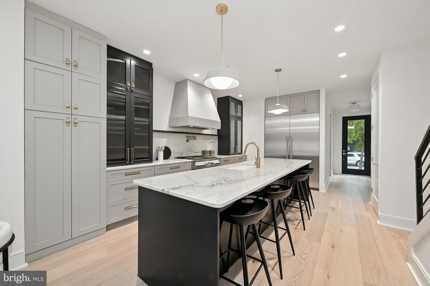 3622 S ST NW, WASHINGTON, District Of Columbia 20007, 5 Bedrooms Bedrooms, ,5 BathroomsBathrooms,Residential,For sale,3622 S ST NW,DCDC2214292 MLS # DCDC2214292