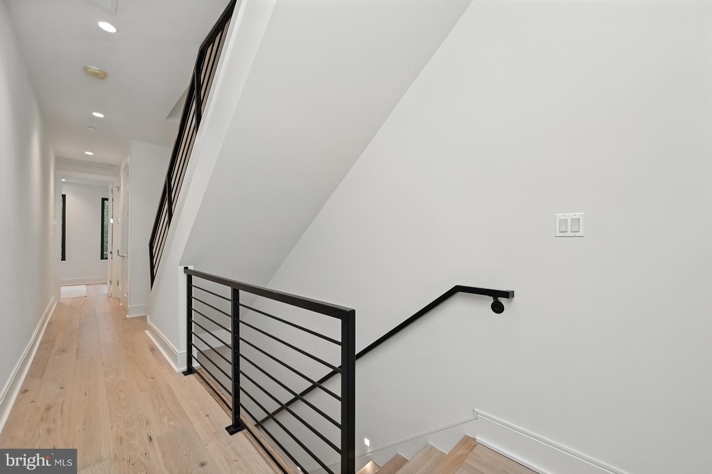 3622 S ST NW, WASHINGTON, District Of Columbia 20007, 5 Bedrooms Bedrooms, ,5 BathroomsBathrooms,Residential,For sale,3622 S ST NW,DCDC2214292 MLS # DCDC2214292