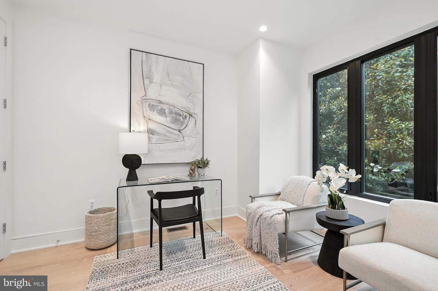 3622 S ST NW, WASHINGTON, District Of Columbia 20007, 5 Bedrooms Bedrooms, ,5 BathroomsBathrooms,Residential,For sale,3622 S ST NW,DCDC2214292 MLS # DCDC2214292