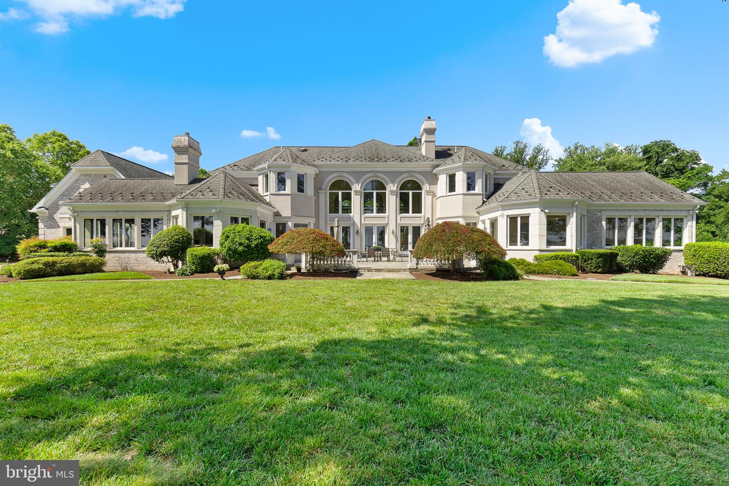 11195 GUNSTON, LORTON, Virginia 22079, 7 Bedrooms Bedrooms, ,7 BathroomsBathrooms,Residential,For sale,11195 GUNSTON,VAFX2260740 MLS # VAFX2260740