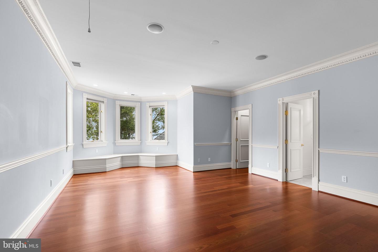 11195 GUNSTON, LORTON, Virginia 22079, 7 Bedrooms Bedrooms, ,7 BathroomsBathrooms,Residential,For sale,11195 GUNSTON,VAFX2260740 MLS # VAFX2260740