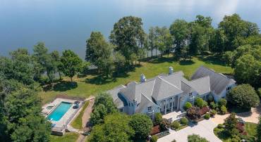 11195 GUNSTON, LORTON, Virginia 22079, 7 Bedrooms Bedrooms, ,7 BathroomsBathrooms,Residential,For sale,11195 GUNSTON,VAFX2260740 MLS # VAFX2260740