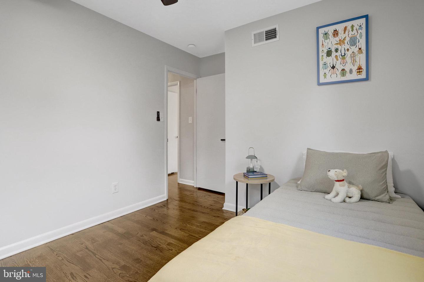 4206 16TH RD S, ARLINGTON, Virginia 22204, 4 Bedrooms Bedrooms, ,3 BathroomsBathrooms,Residential,For sale,4206 16TH RD S,VAAR2062228 MLS # VAAR2062228
