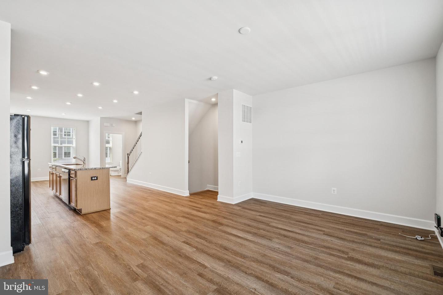 10721 SHADEWELL SPRING WAY, MANASSAS, Virginia 20112, 2 Bedrooms Bedrooms, ,2 BathroomsBathrooms,Residential,For sale,10721 SHADEWELL SPRING WAY,VAPW2101518 MLS # VAPW2101518