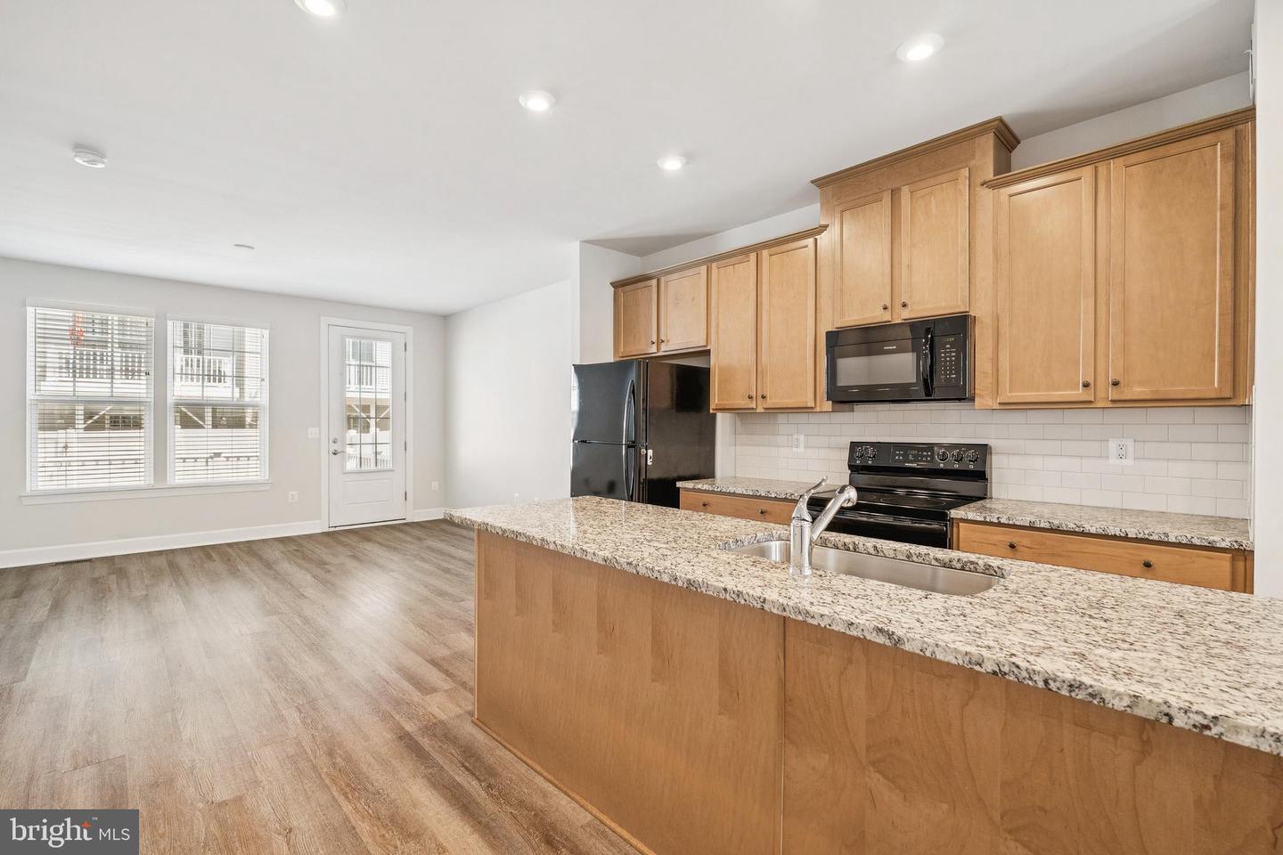 10721 SHADEWELL SPRING WAY, MANASSAS, Virginia 20112, 2 Bedrooms Bedrooms, ,2 BathroomsBathrooms,Residential,For sale,10721 SHADEWELL SPRING WAY,VAPW2101518 MLS # VAPW2101518