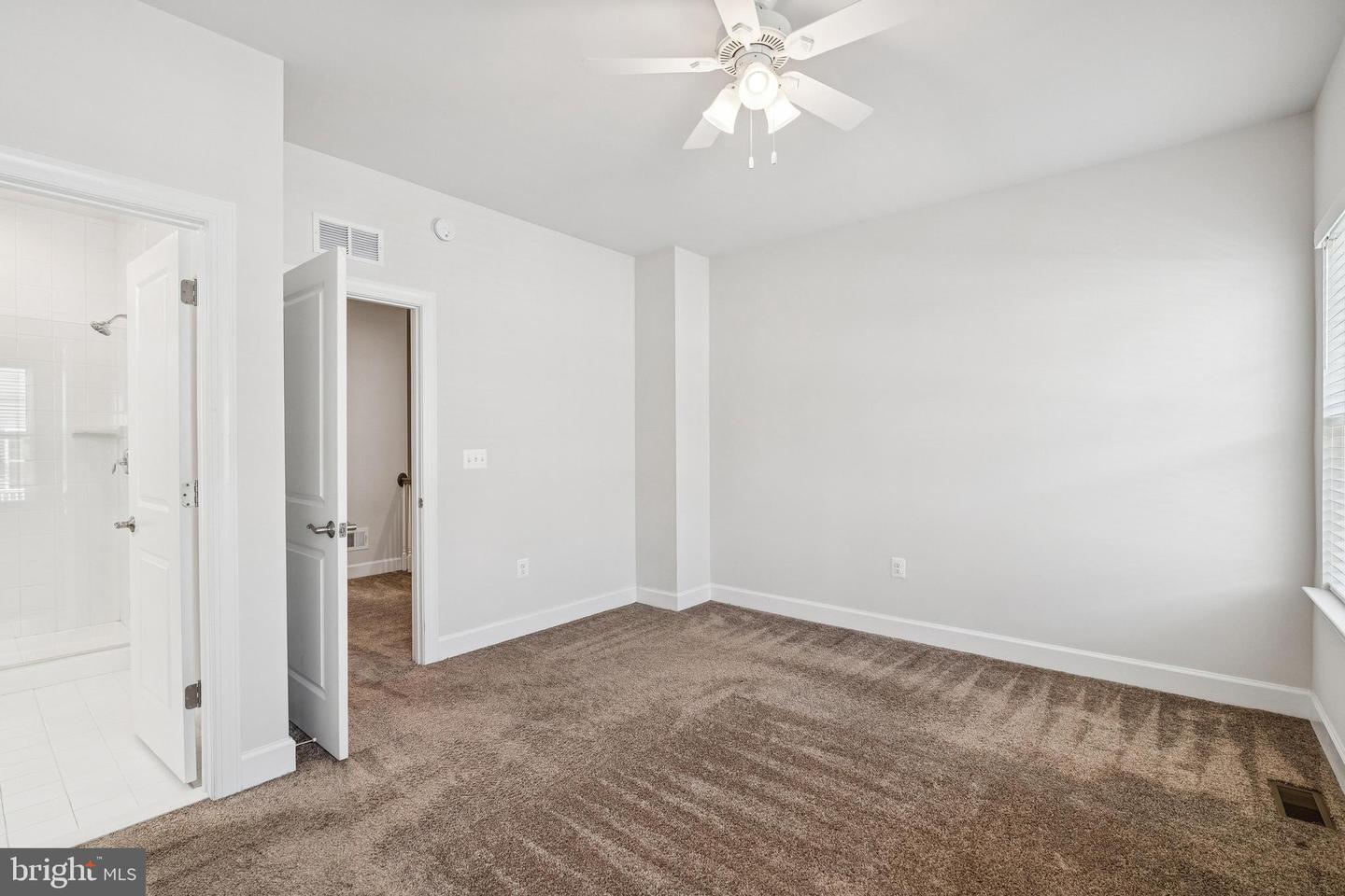 10721 SHADEWELL SPRING WAY, MANASSAS, Virginia 20112, 2 Bedrooms Bedrooms, ,2 BathroomsBathrooms,Residential,For sale,10721 SHADEWELL SPRING WAY,VAPW2101518 MLS # VAPW2101518