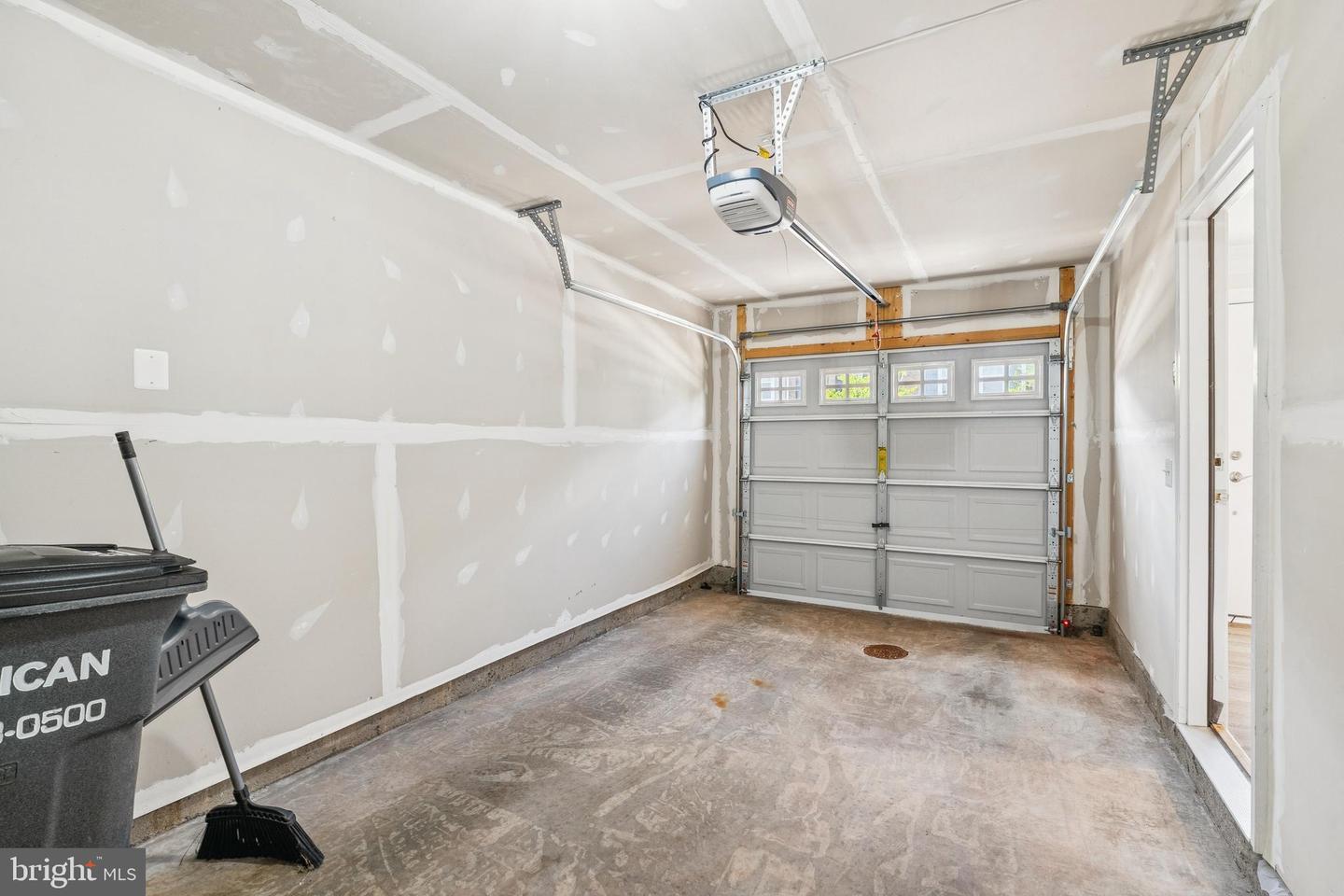 10721 SHADEWELL SPRING WAY, MANASSAS, Virginia 20112, 2 Bedrooms Bedrooms, ,2 BathroomsBathrooms,Residential,For sale,10721 SHADEWELL SPRING WAY,VAPW2101518 MLS # VAPW2101518