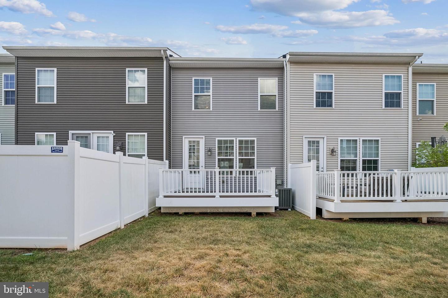 10721 SHADEWELL SPRING WAY, MANASSAS, Virginia 20112, 2 Bedrooms Bedrooms, ,2 BathroomsBathrooms,Residential,For sale,10721 SHADEWELL SPRING WAY,VAPW2101518 MLS # VAPW2101518