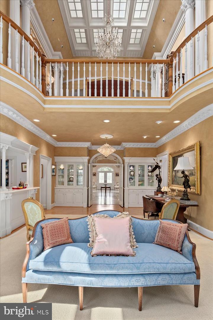 2401 OAKMONT CT, OAKTON, Virginia 22124, 6 Bedrooms Bedrooms, ,7 BathroomsBathrooms,Residential,For sale,2401 OAKMONT CT,VAFX2261498 MLS # VAFX2261498