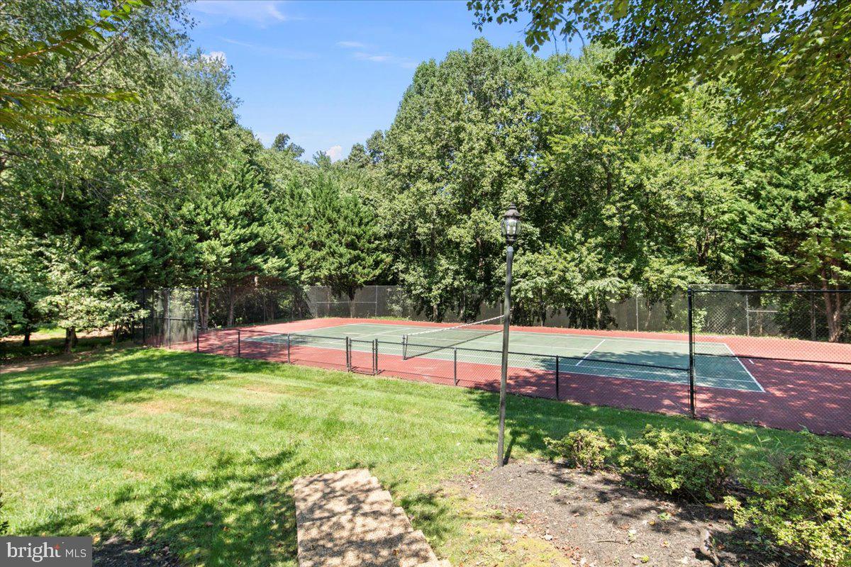 2401 OAKMONT CT, OAKTON, Virginia 22124, 6 Bedrooms Bedrooms, ,7 BathroomsBathrooms,Residential,For sale,2401 OAKMONT CT,VAFX2261498 MLS # VAFX2261498