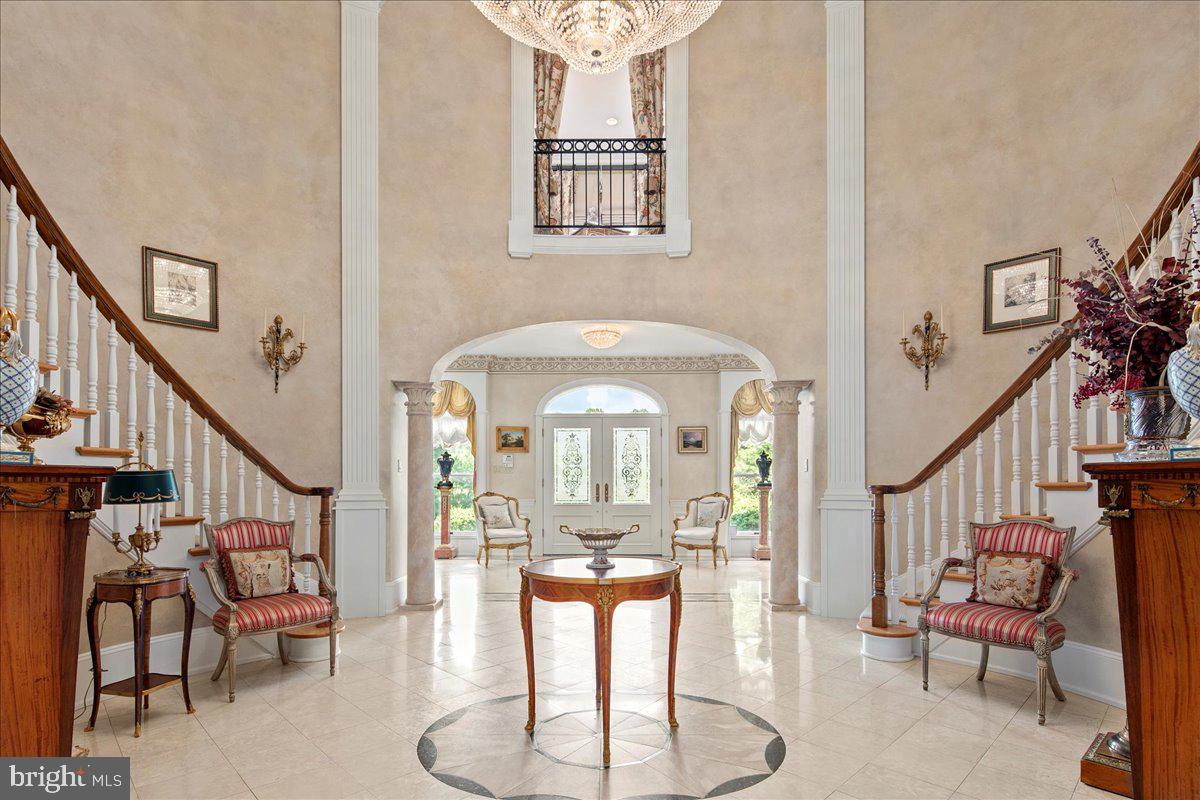 2401 OAKMONT CT, OAKTON, Virginia 22124, 6 Bedrooms Bedrooms, ,7 BathroomsBathrooms,Residential,For sale,2401 OAKMONT CT,VAFX2261498 MLS # VAFX2261498